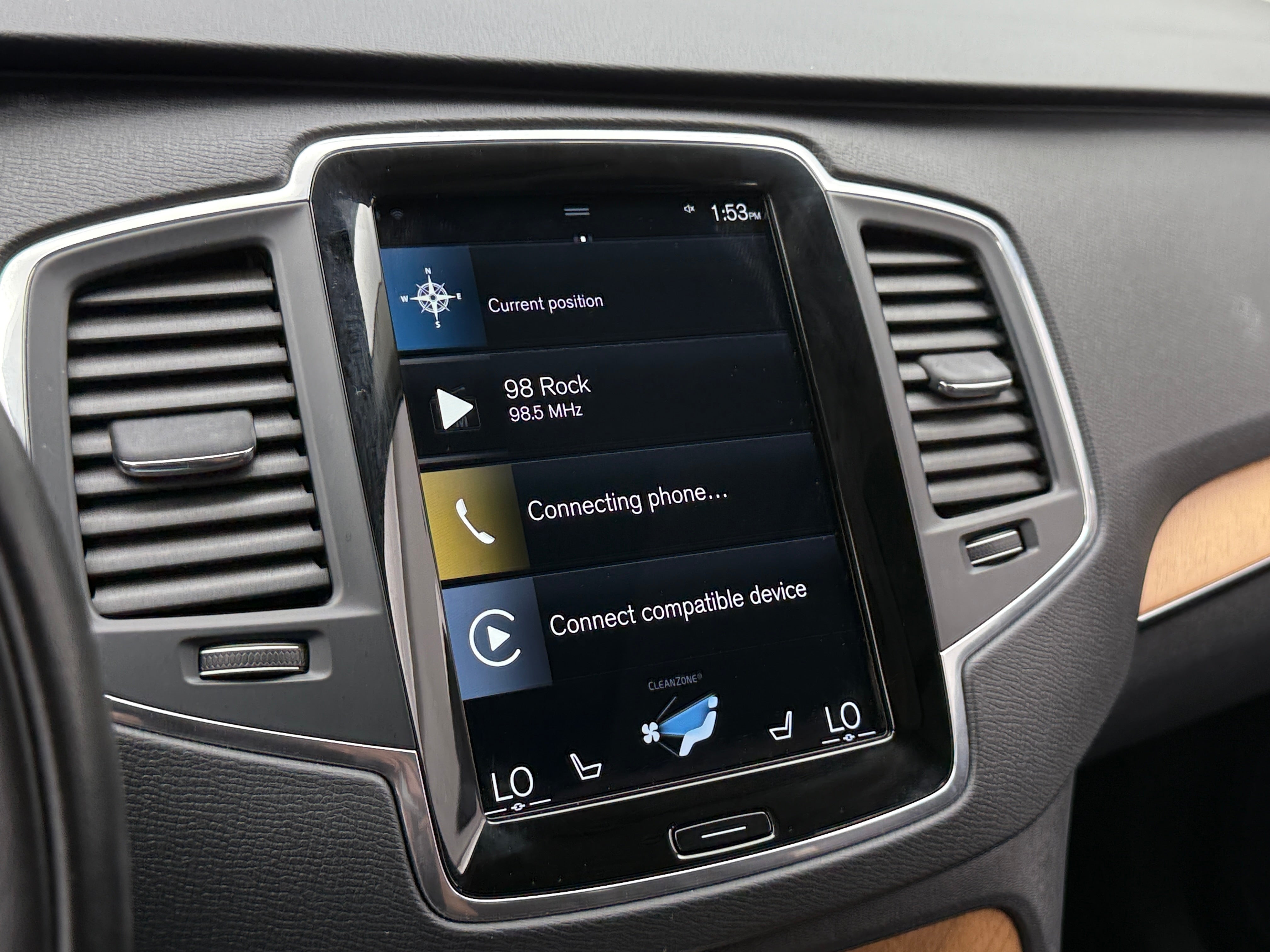 2021 Volvo XC90 T5 Momentum 3