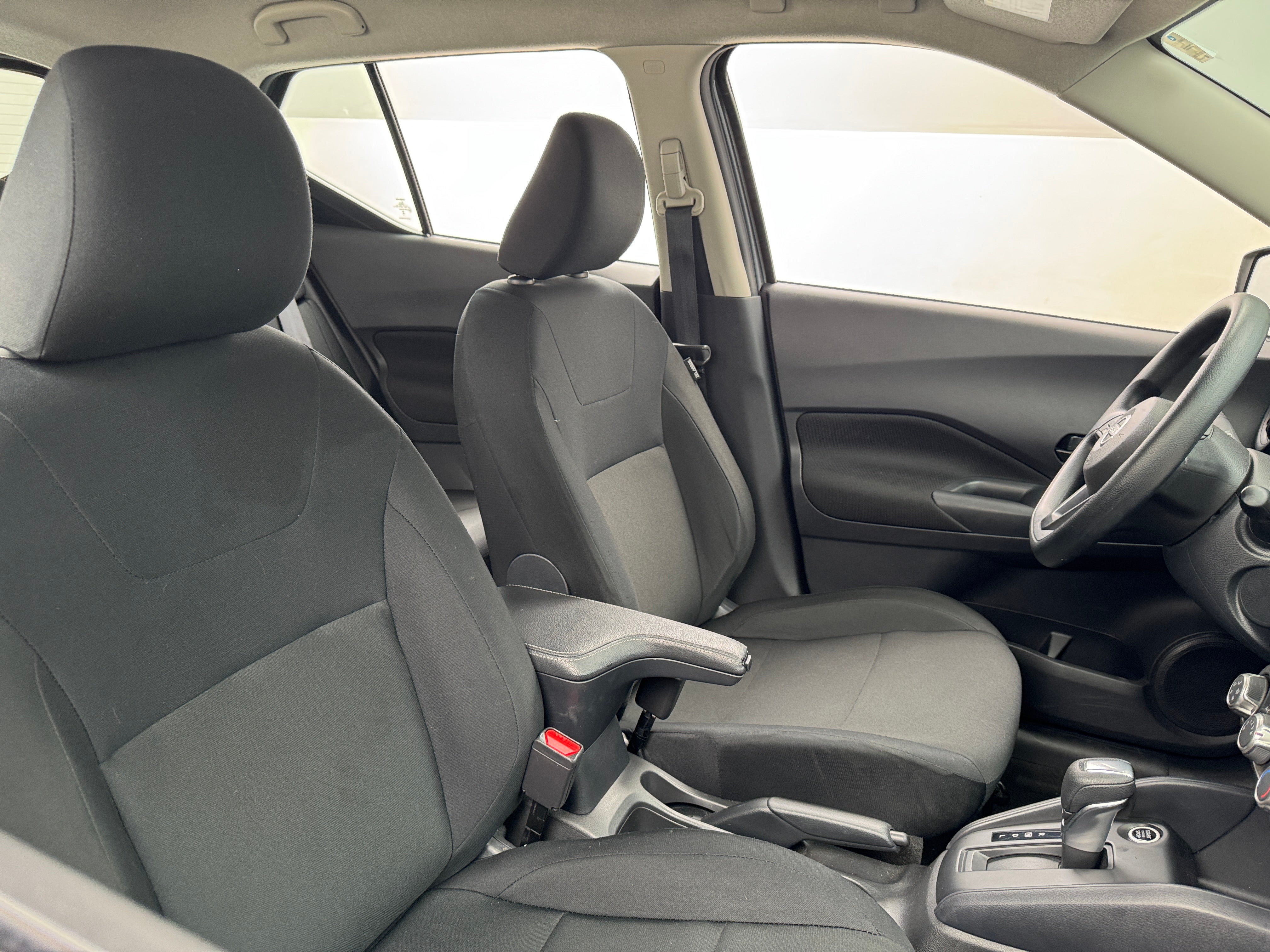 2024 Nissan Kicks S 2