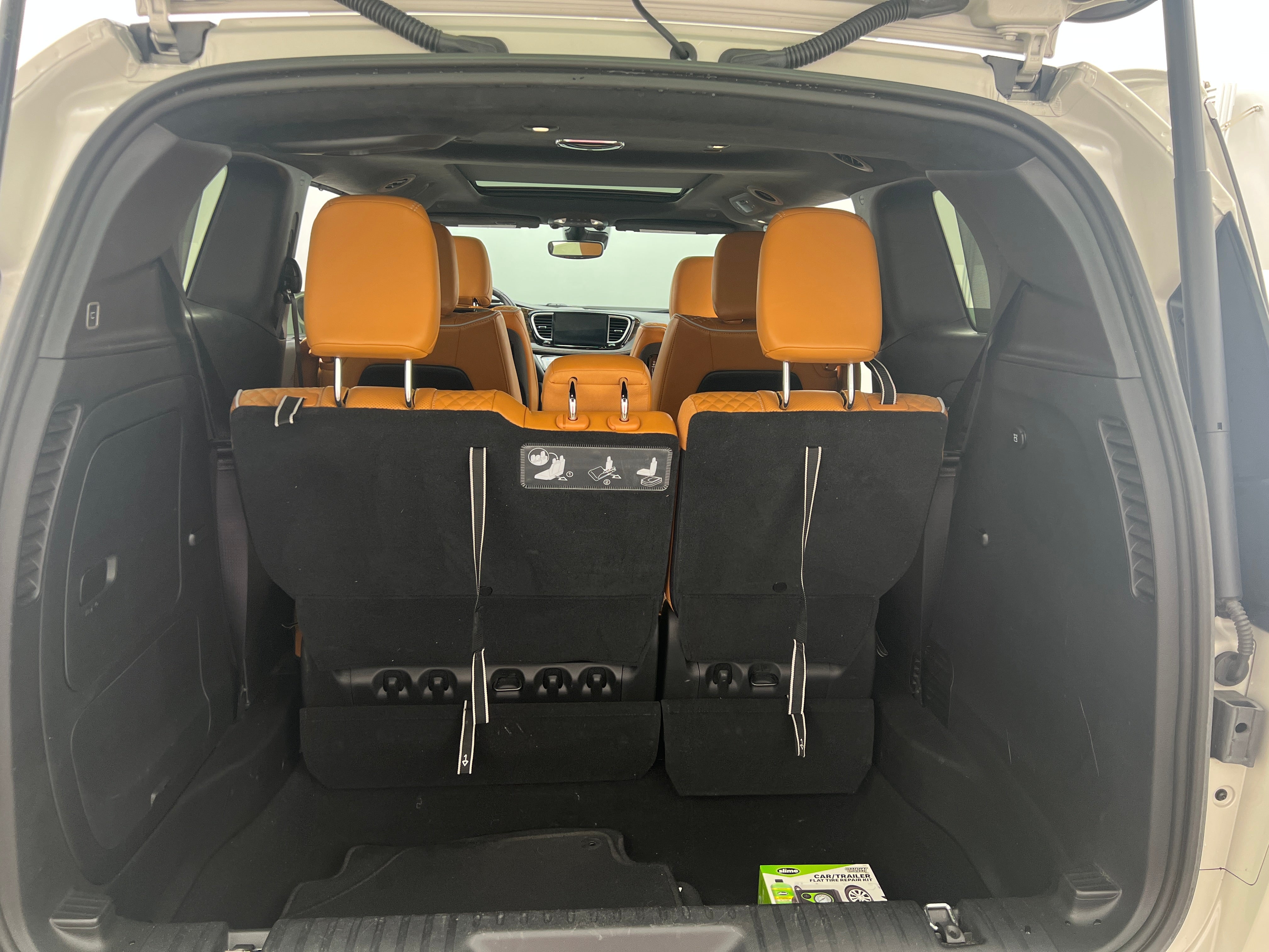 2021 Chrysler Pacifica Hybrid Pinnacle 6