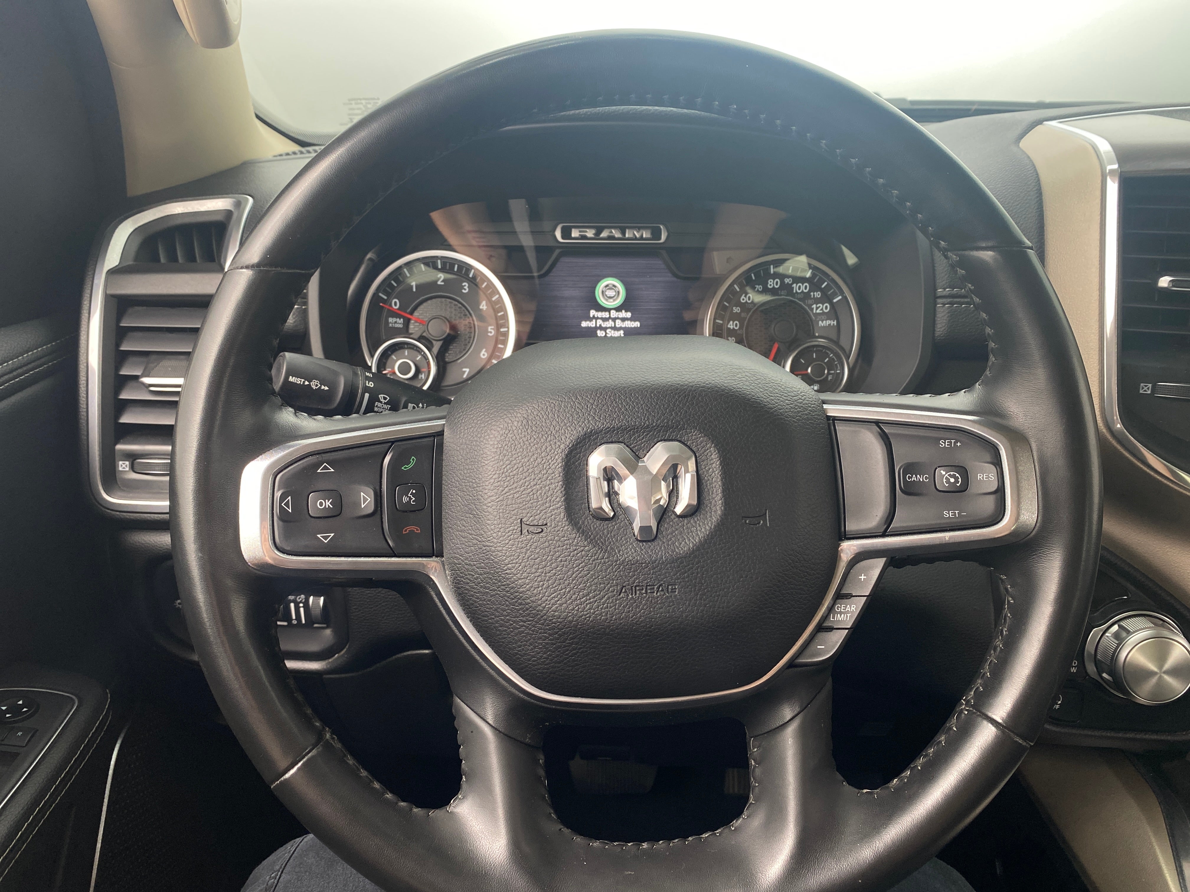 2021 RAM 1500 Laramie 5