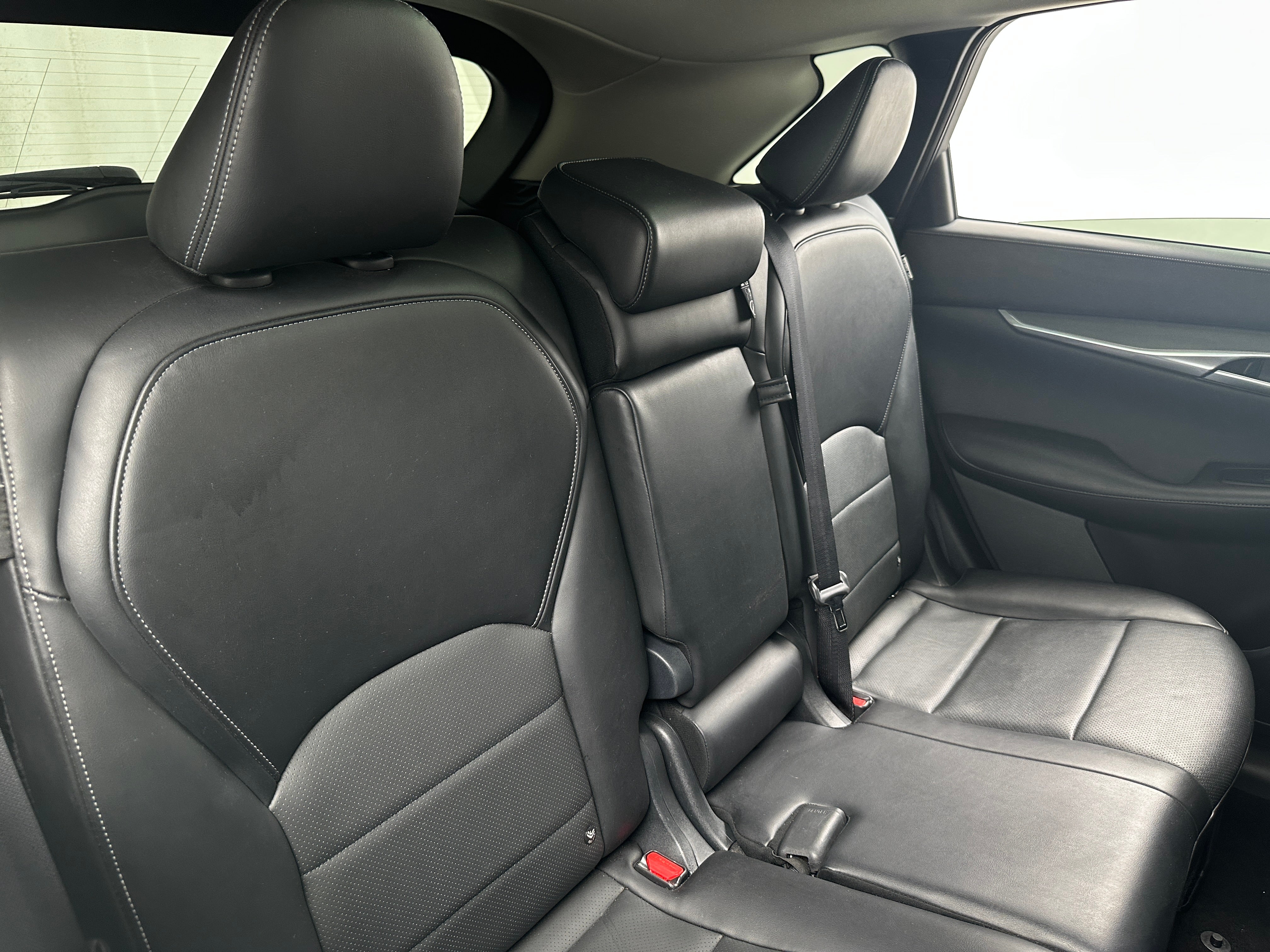 Thumbnail: 2024 INFINITI QX50 - 5