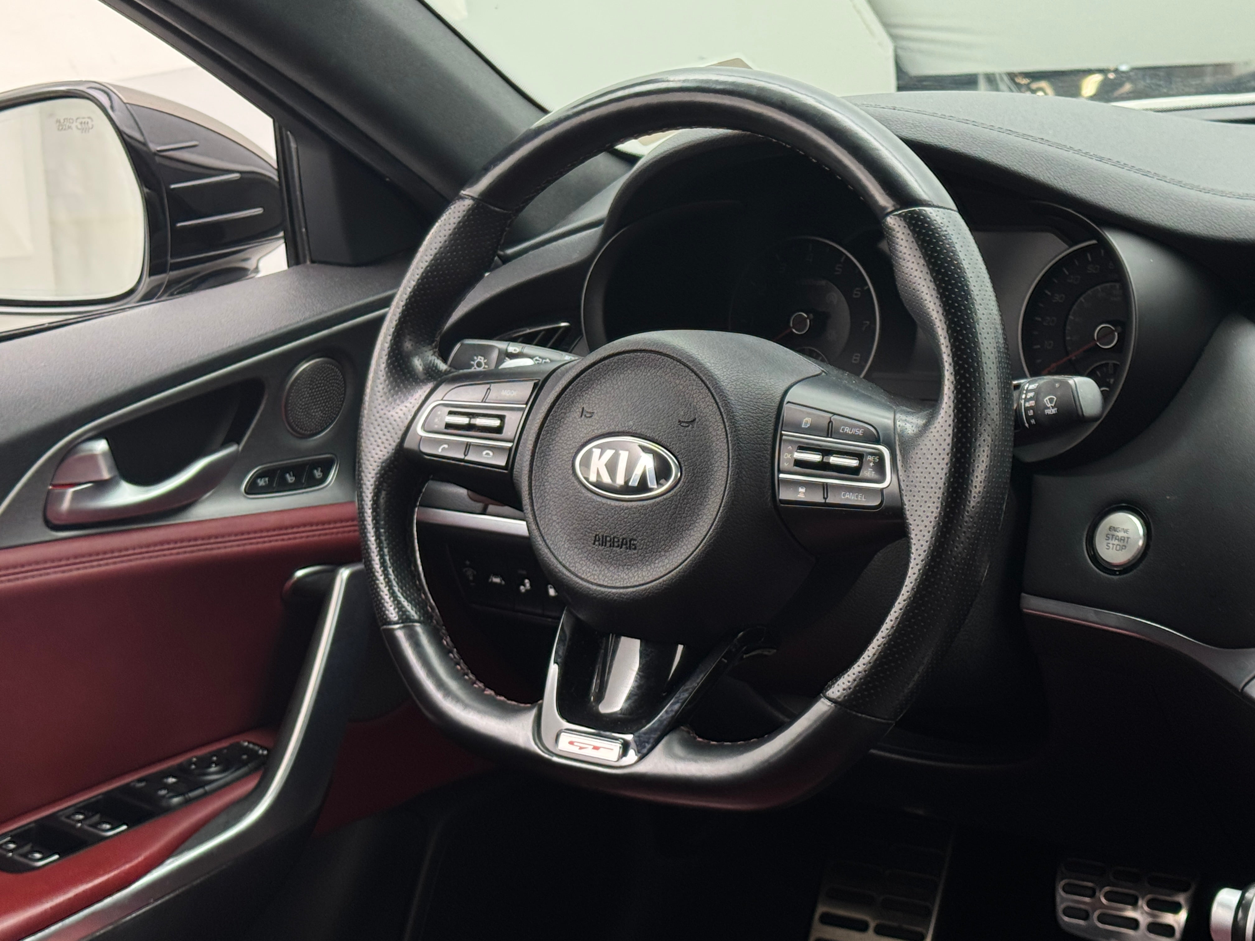 2020 Kia Stinger GT1 4