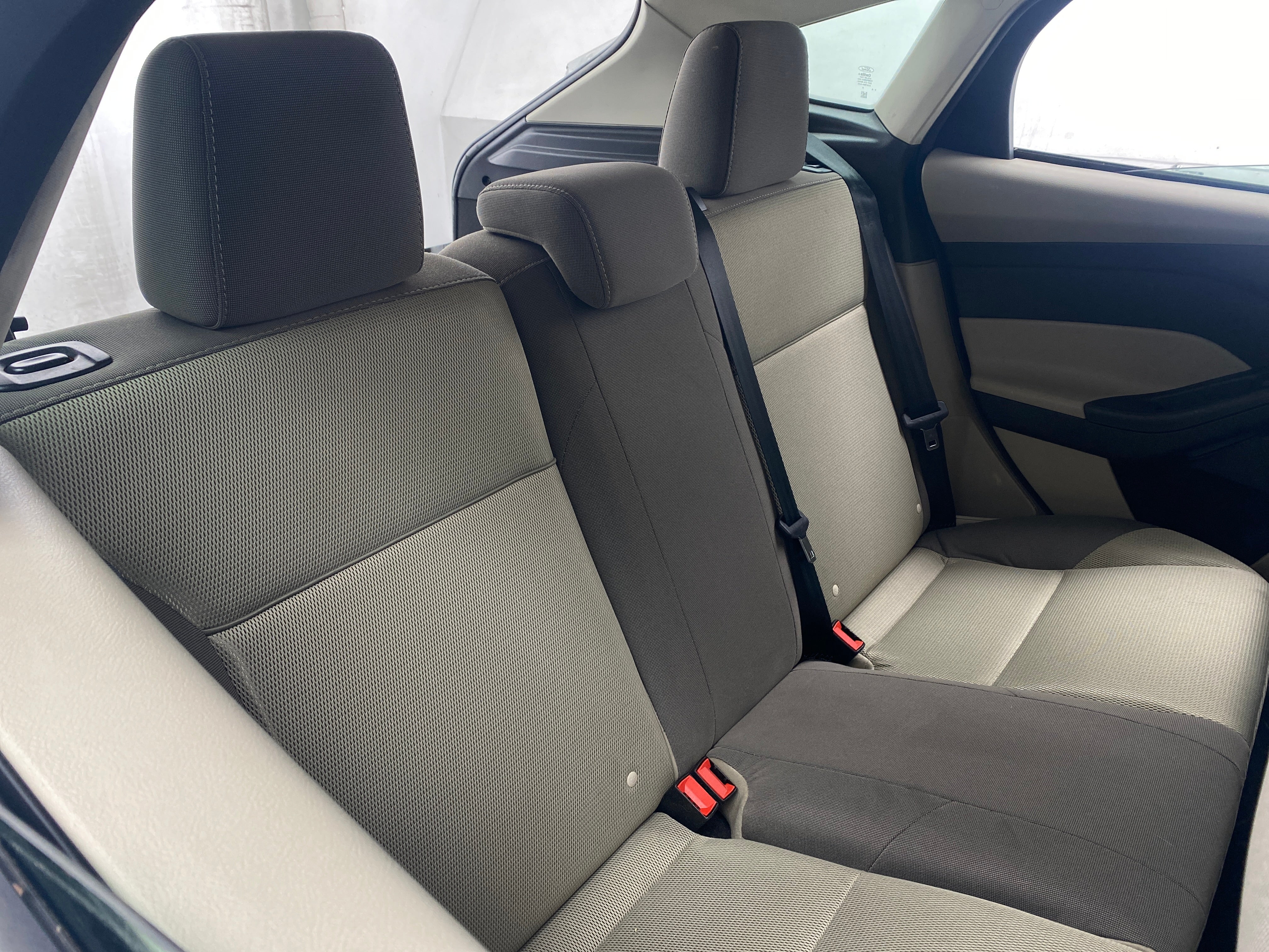 2014 Ford Focus SE 6