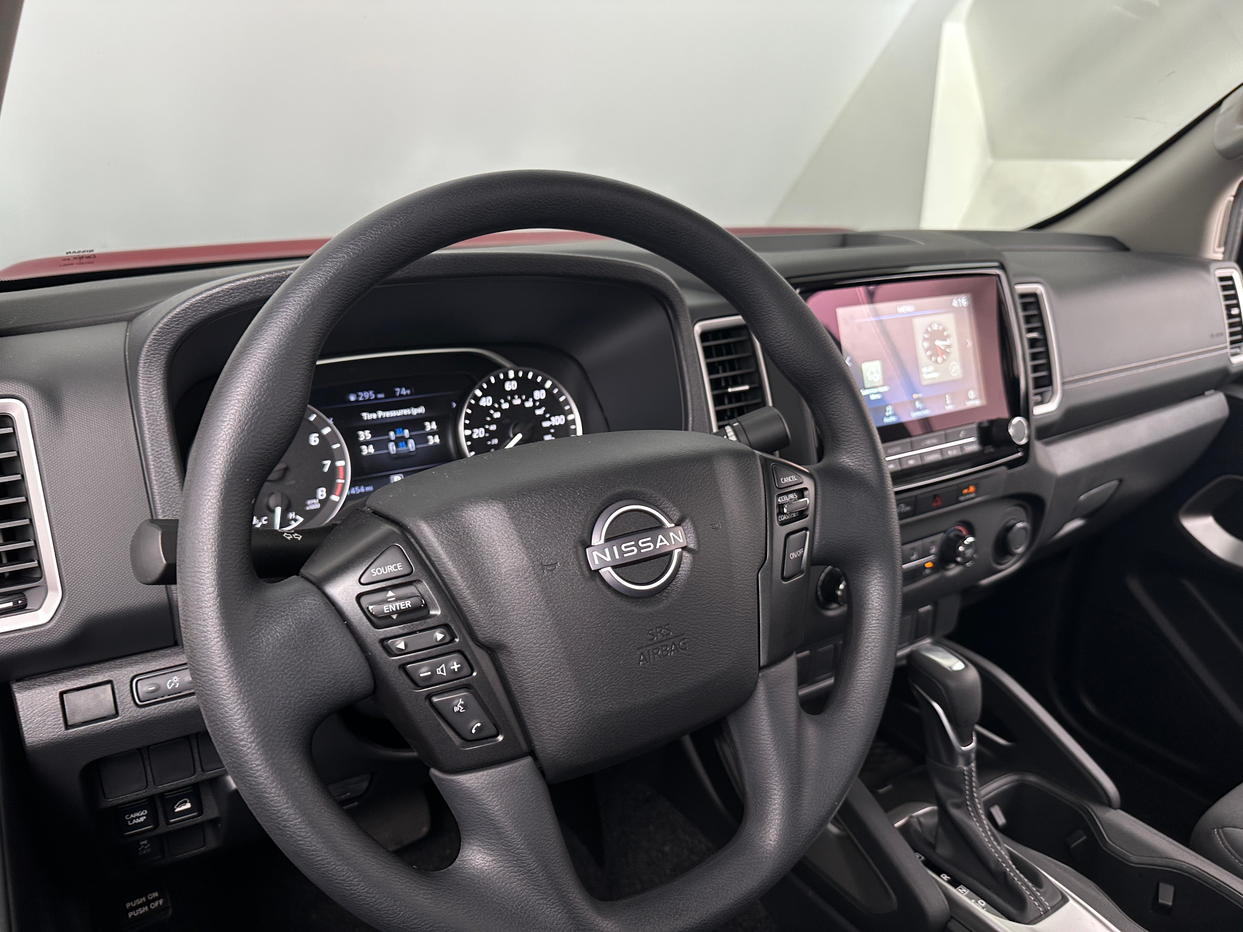 2024 Nissan Frontier SV 3