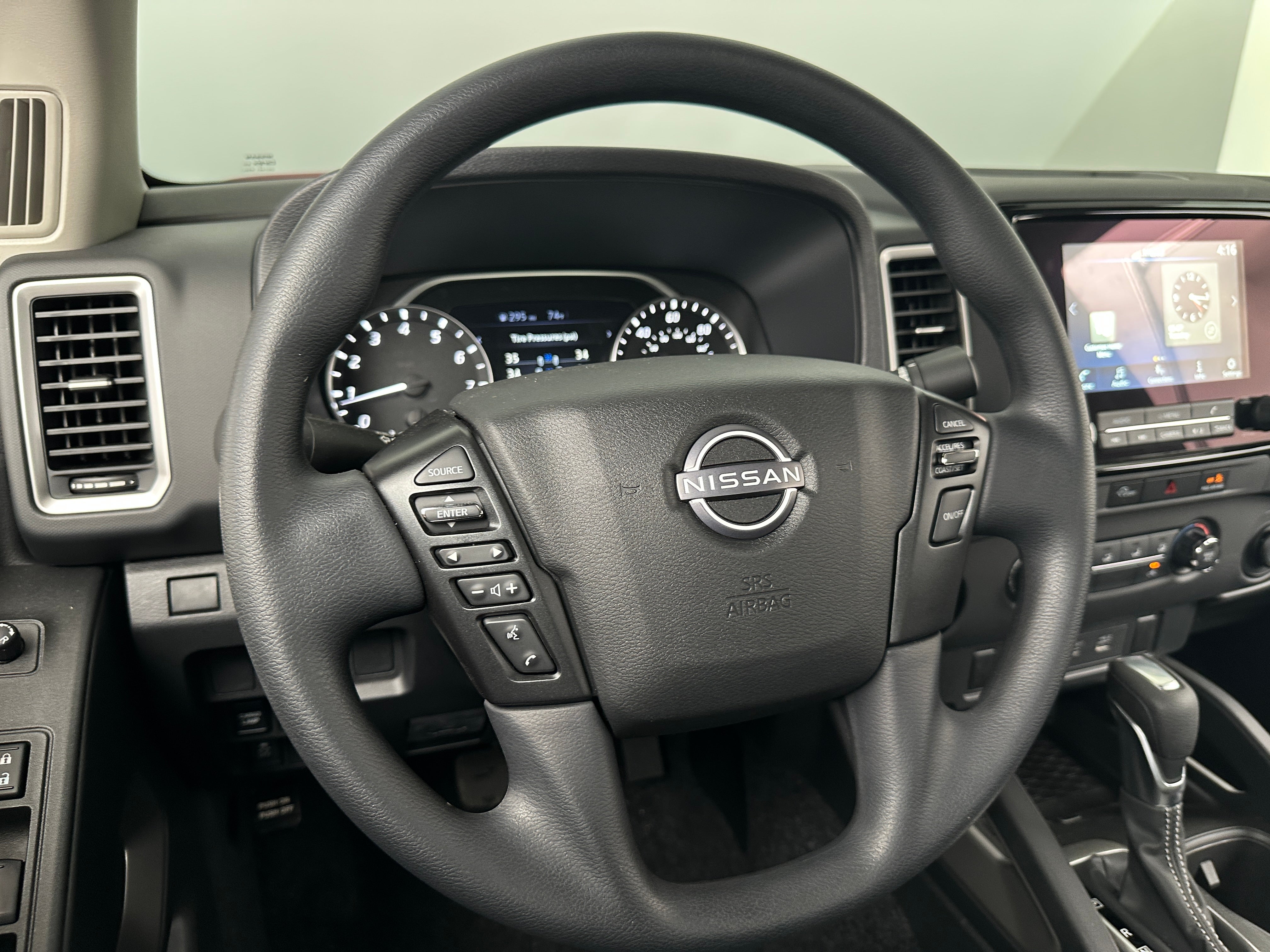 2024 Nissan Frontier SV 5
