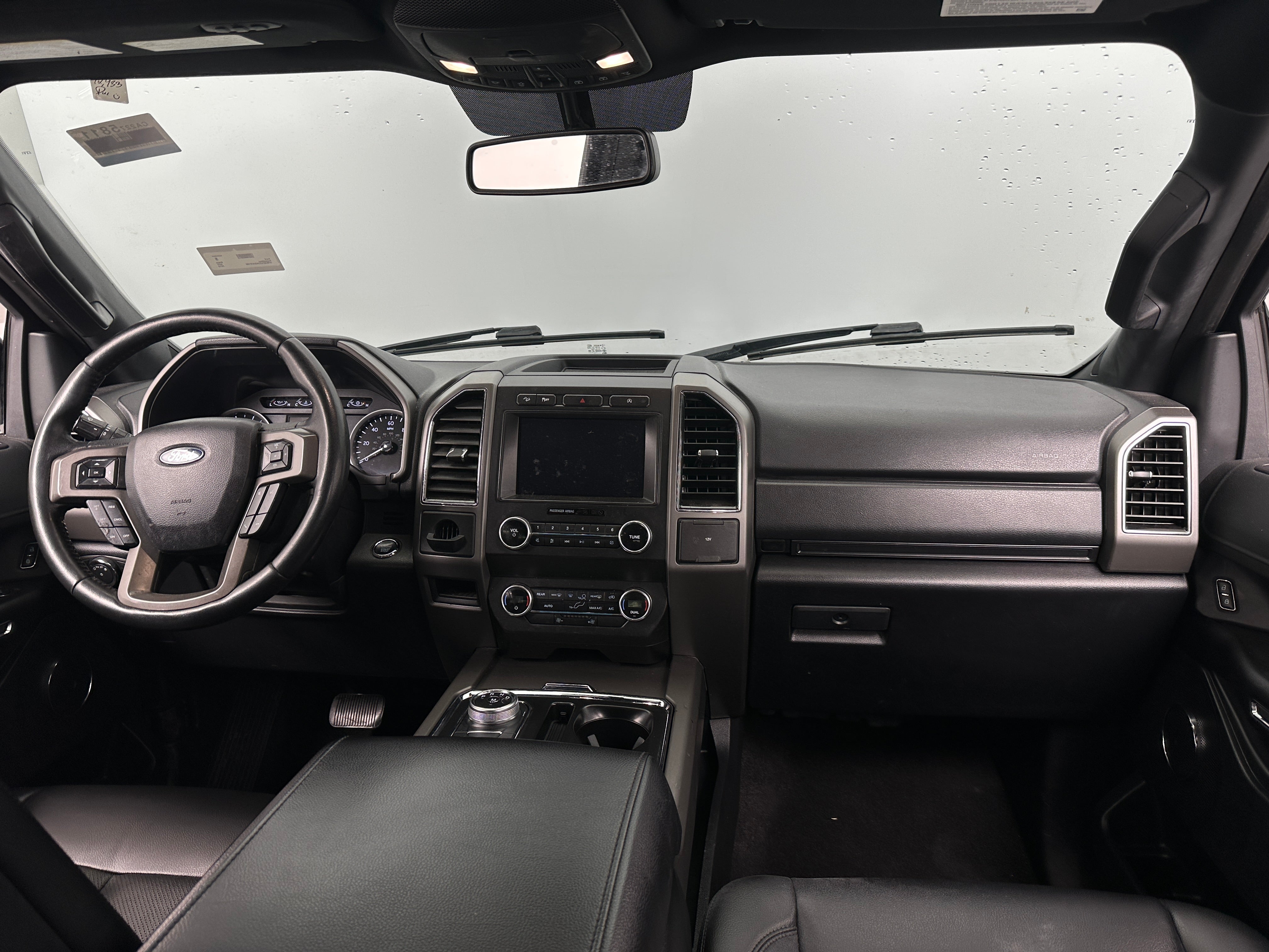 2019 Ford Expedition XLT 2