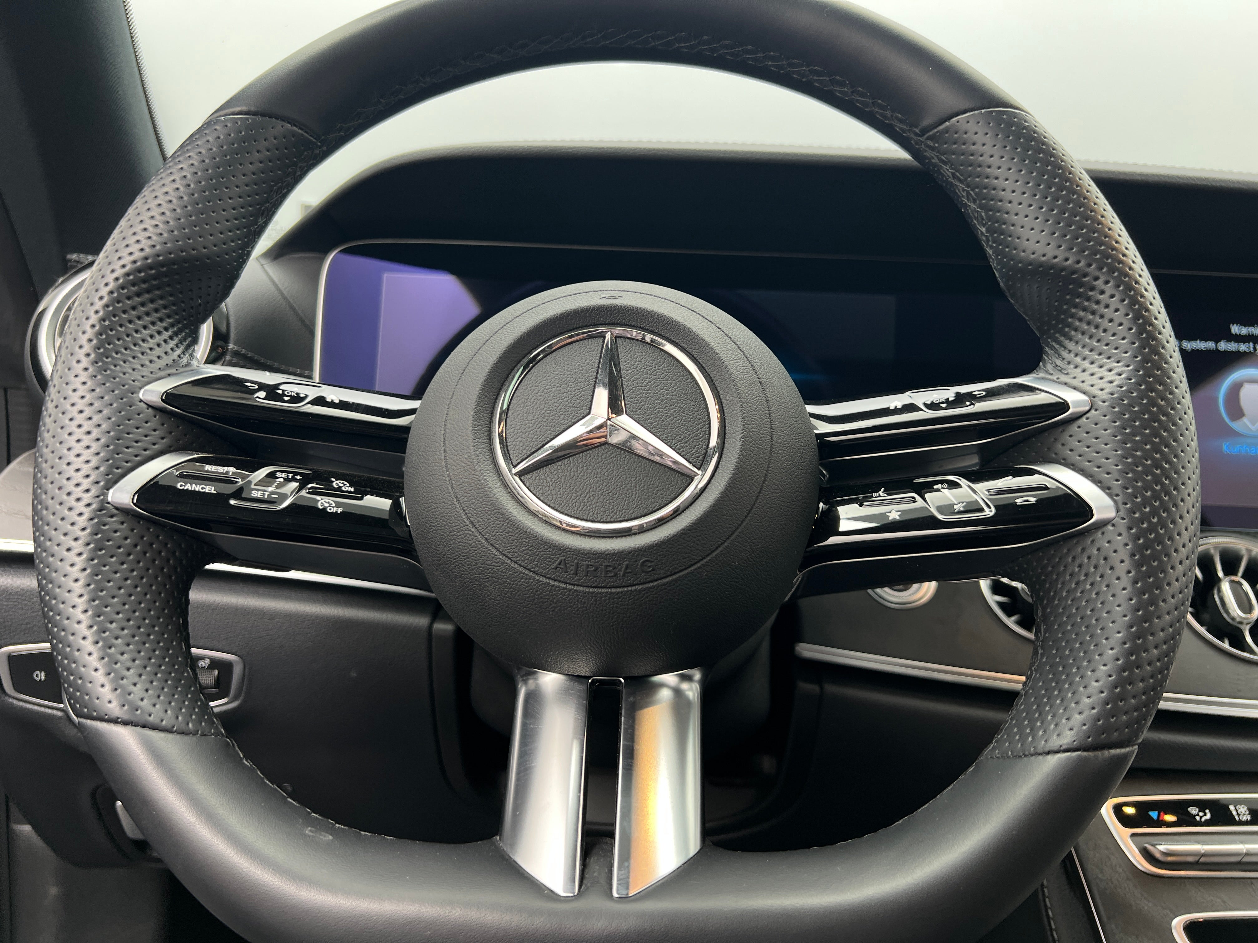 2022 Mercedes-Benz E-Class E 450 3