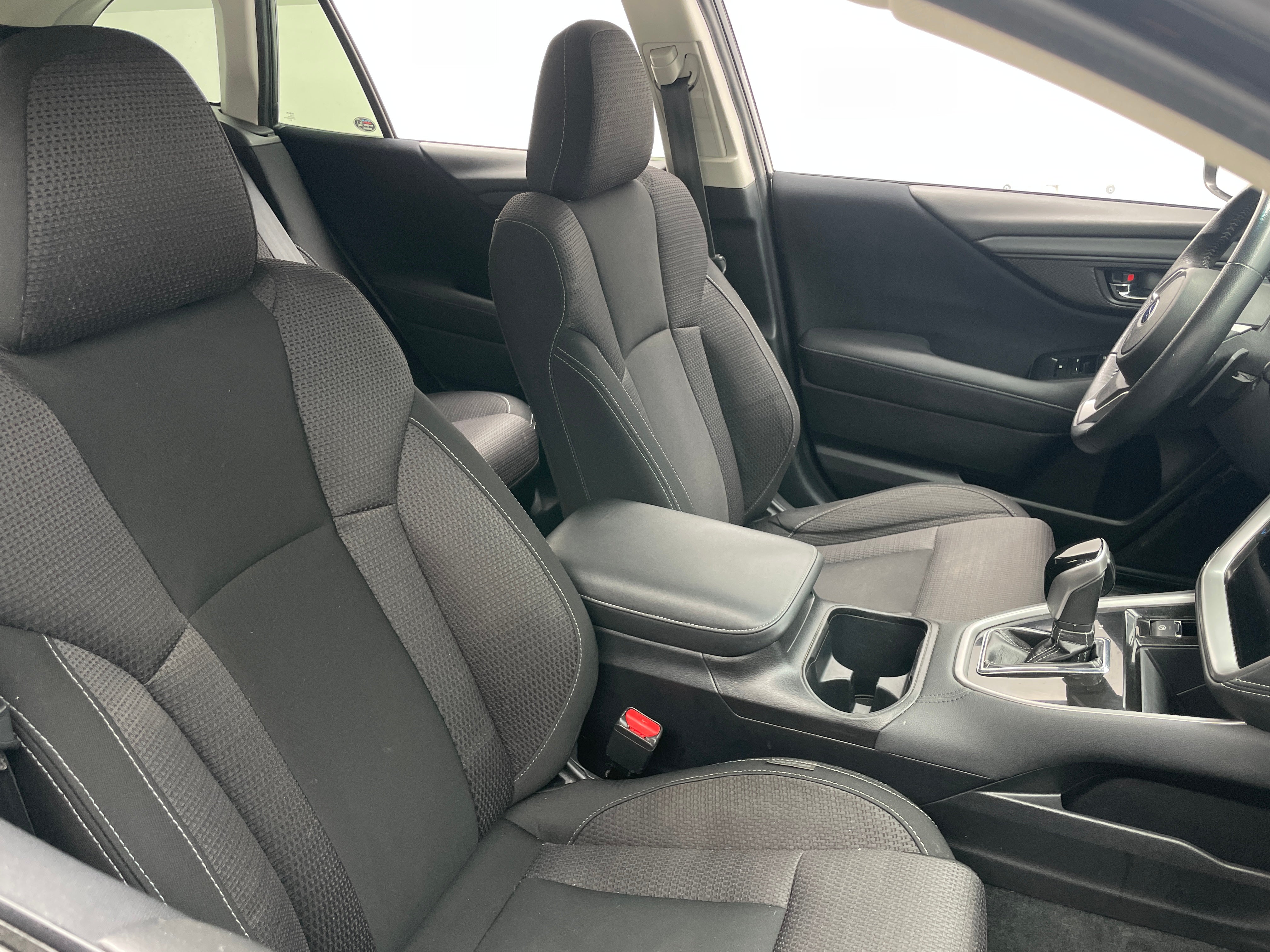 2020 Subaru Outback Premium 2