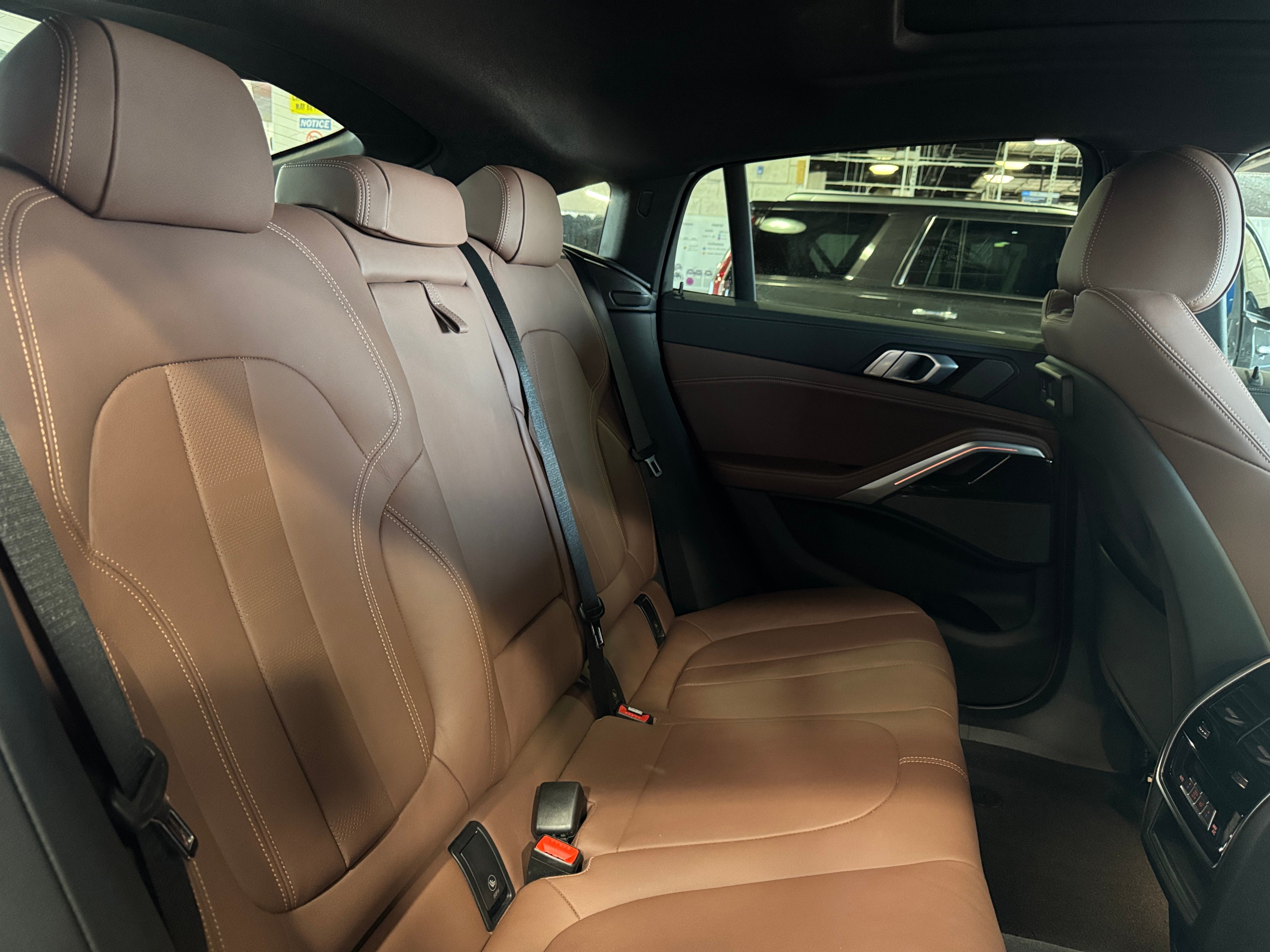 2021 BMW X6 sDrive40i 5