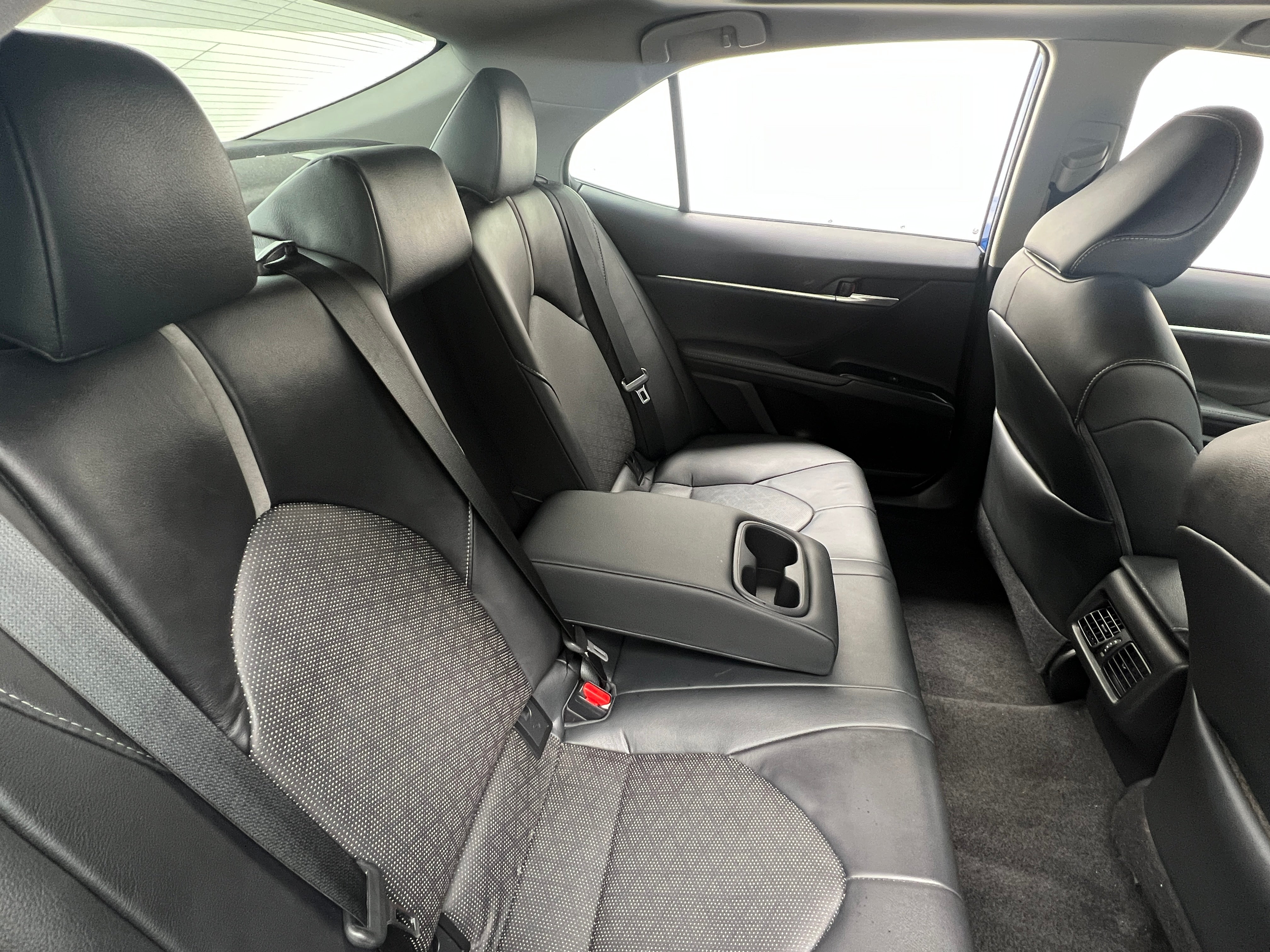 2019 Toyota Camry XSE 5