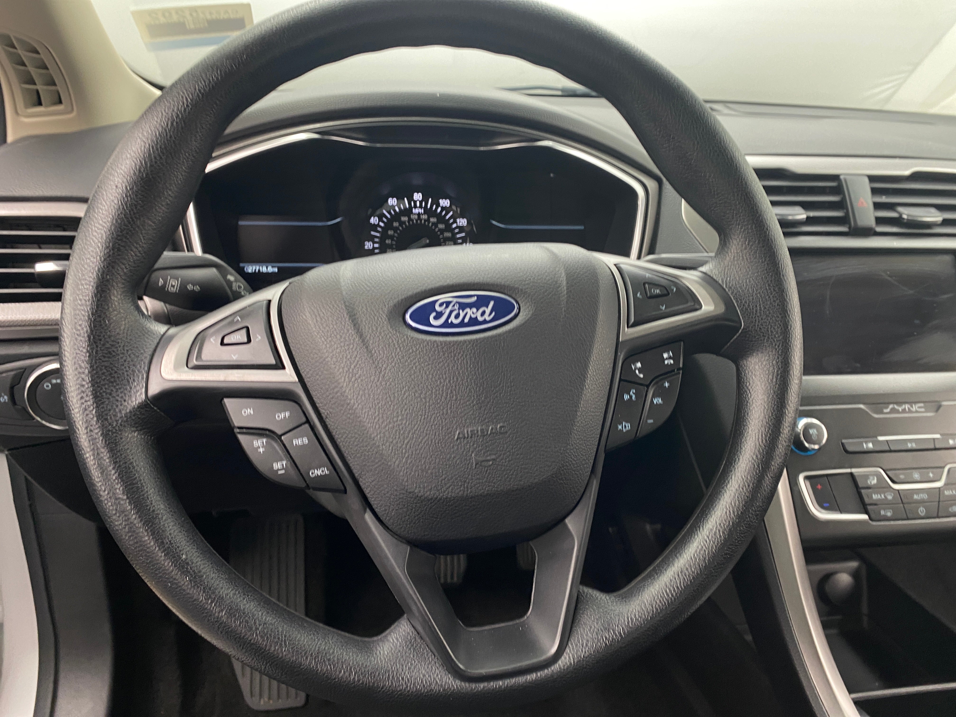 2020 Ford Fusion SE 5