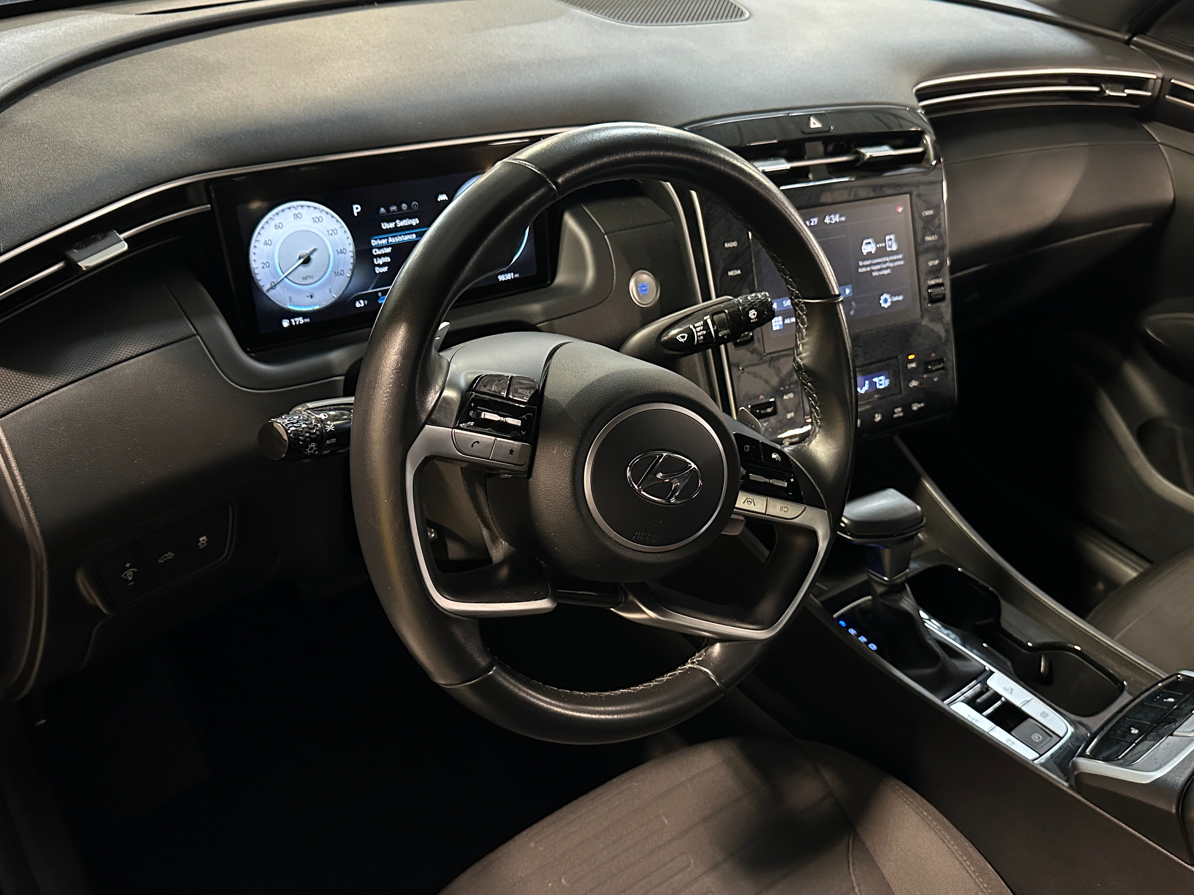2022 Hyundai Santa Cruz SEL 3