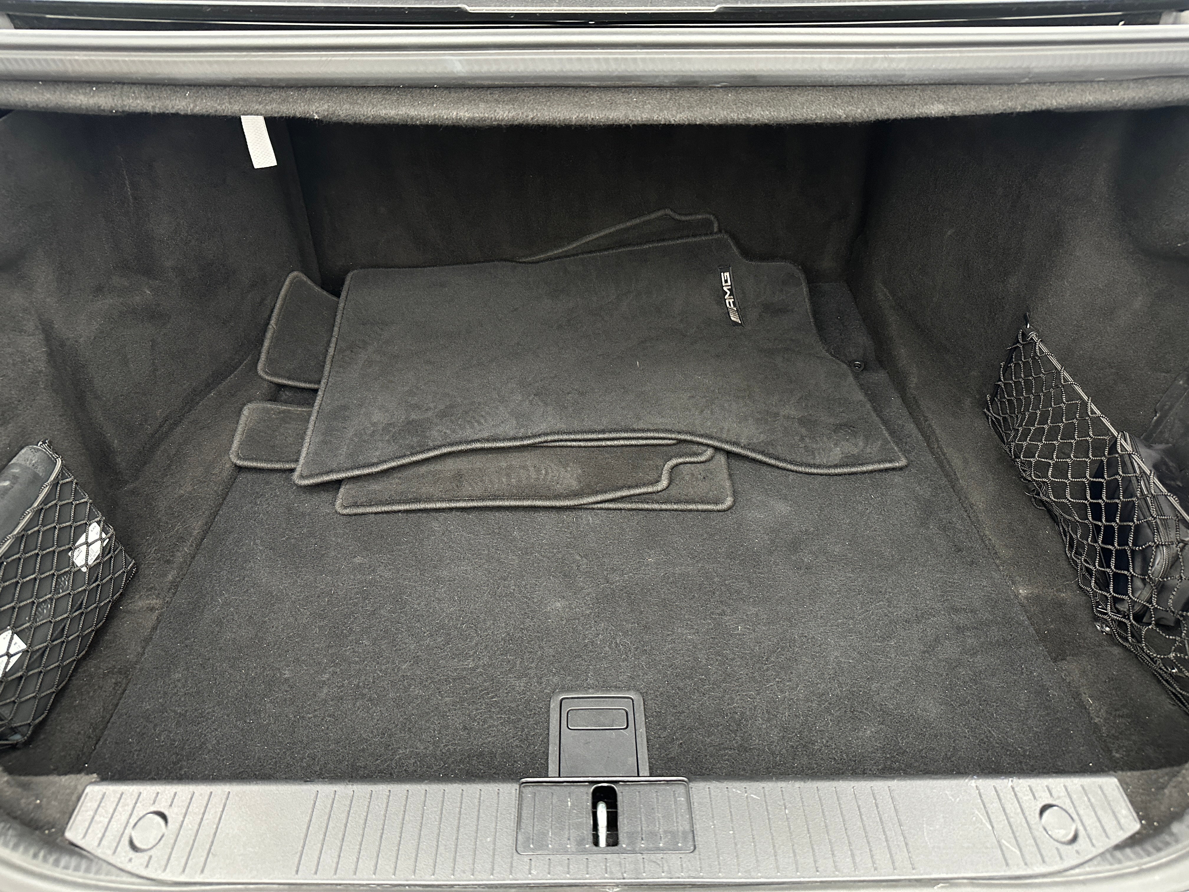 2012 Mercedes-Benz S-Class AMG S 63 6