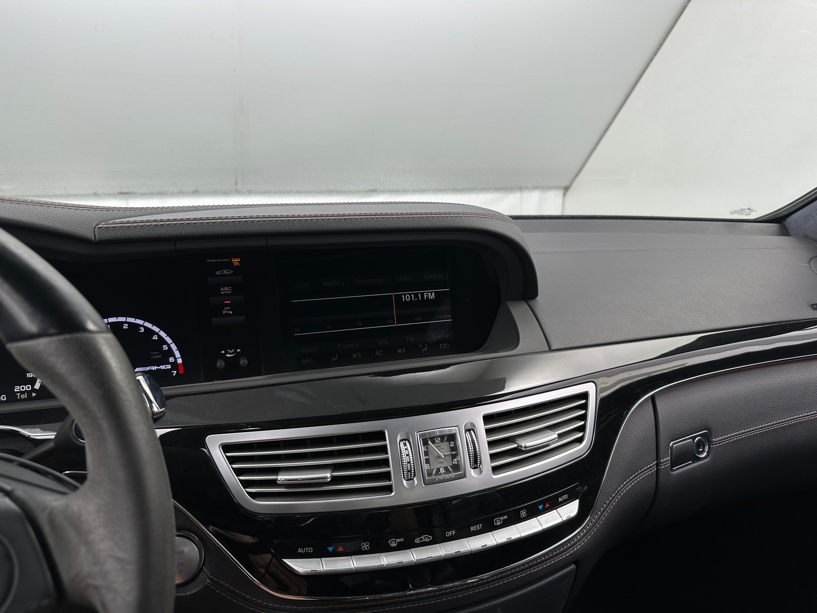 Thumbnail: 2012 Mercedes-Benz S-Class - 3