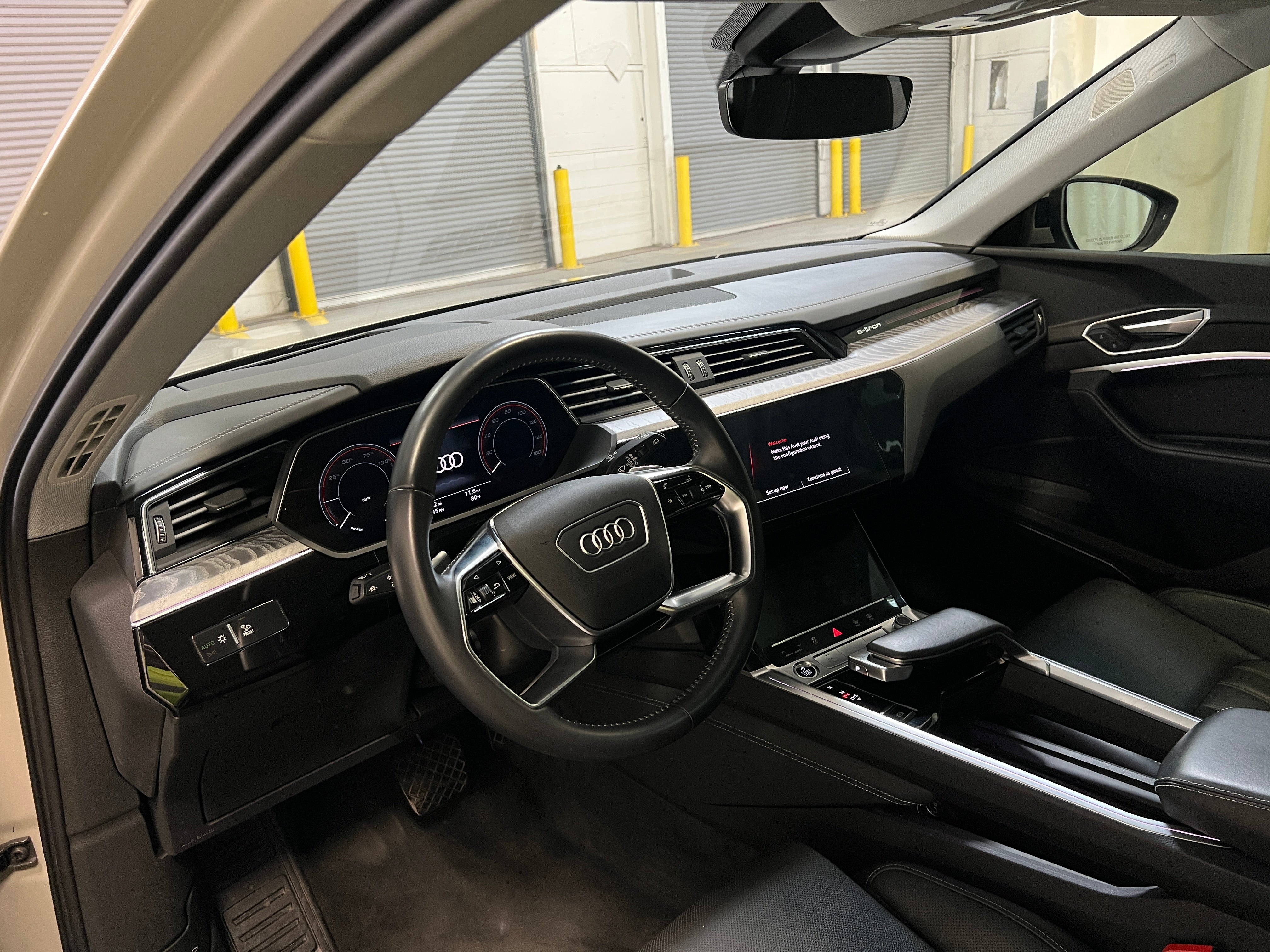 2021 Audi e-tron Prestige 2