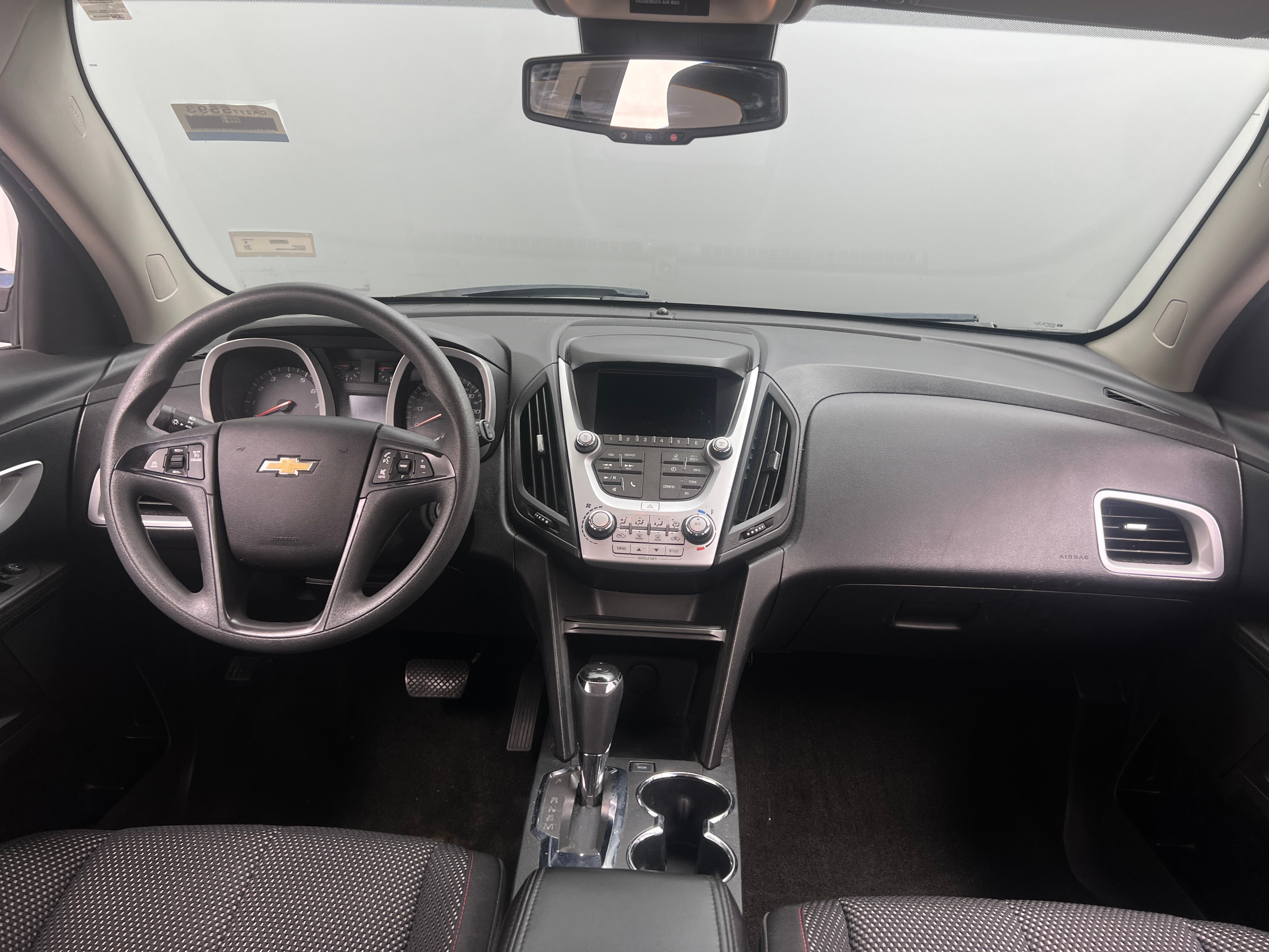 2017 Chevrolet Equinox LS 3