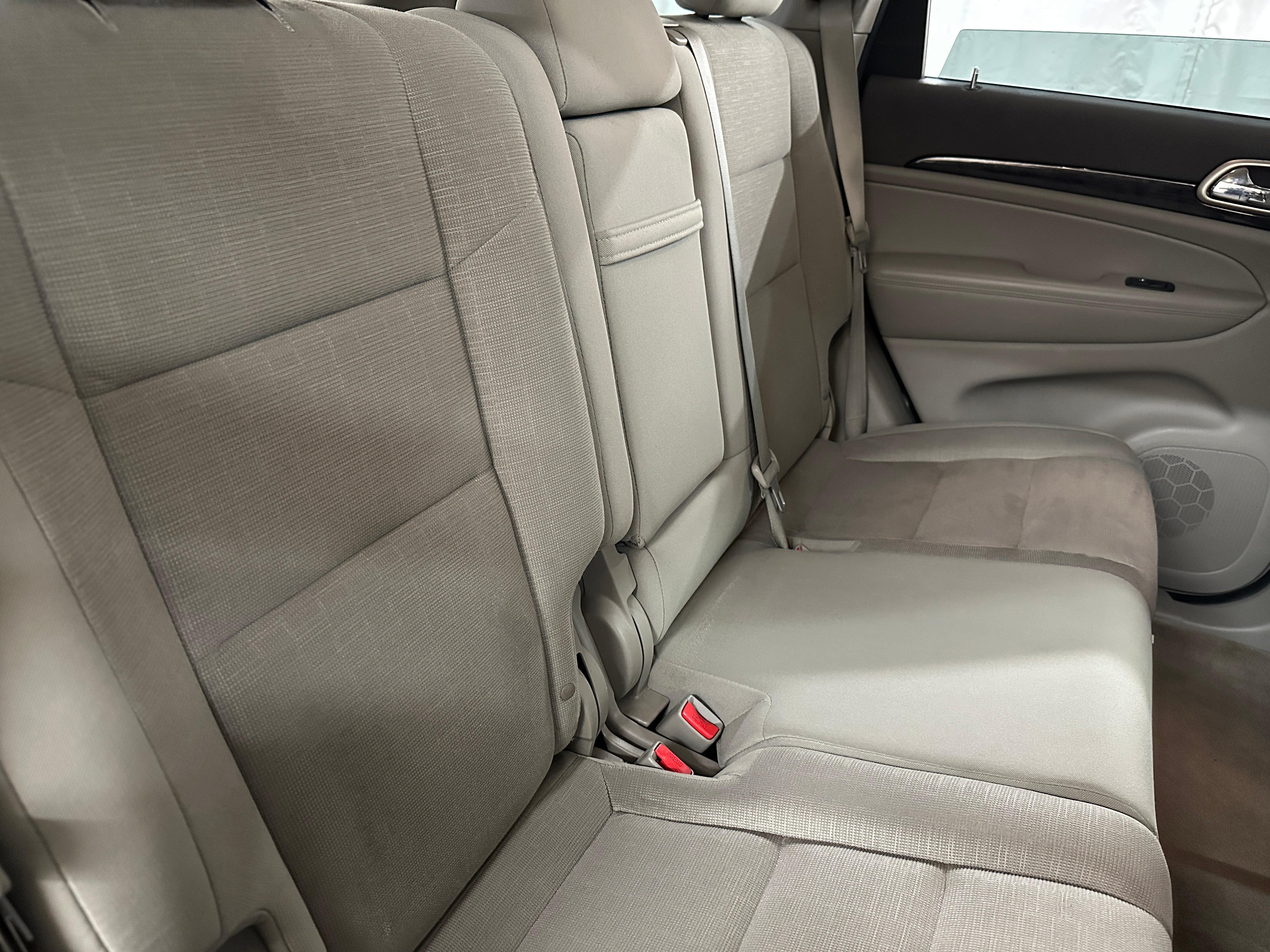 2012 Jeep Grand Cherokee Laredo 6