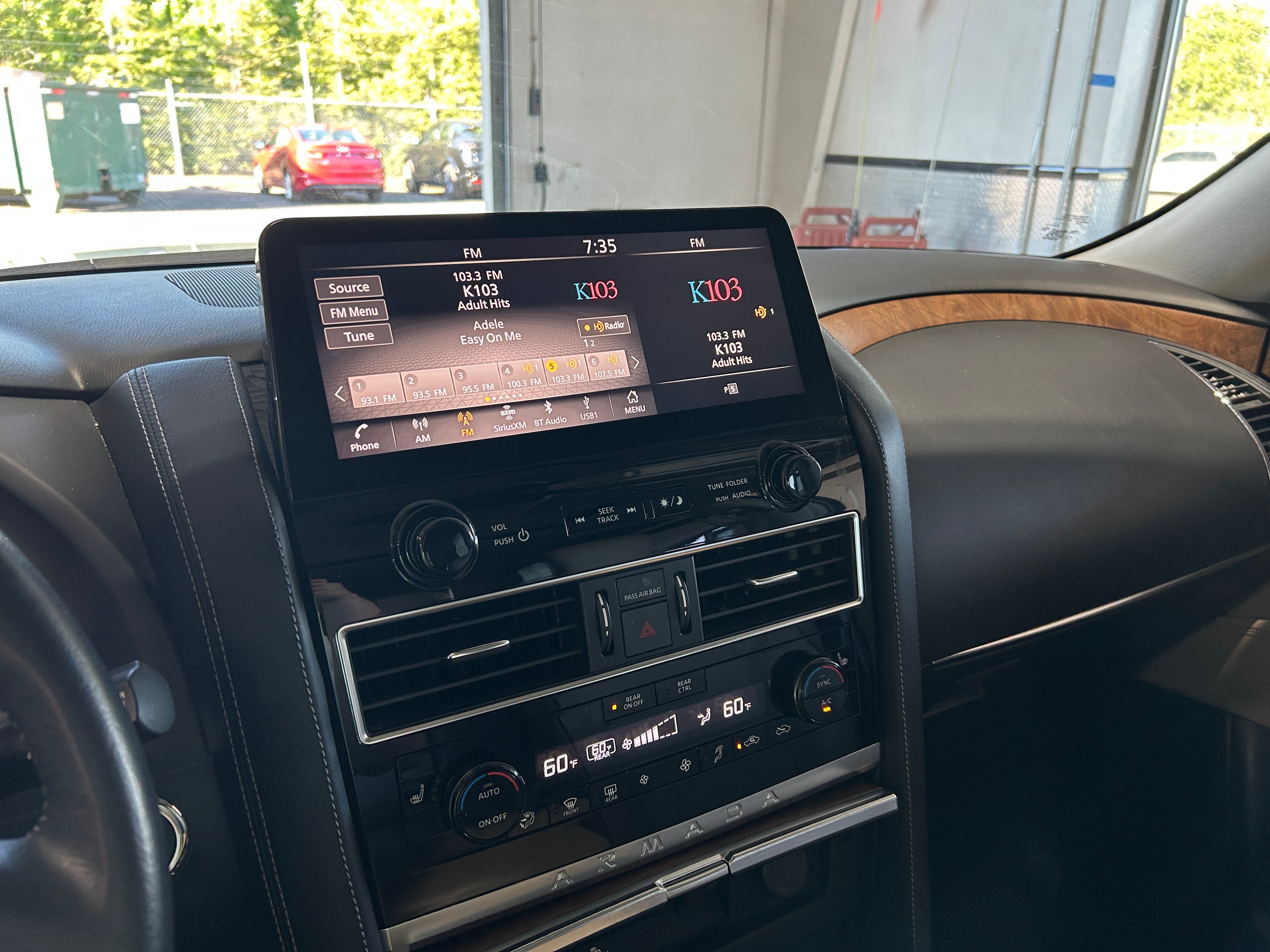 2023 Nissan Armada SL 3