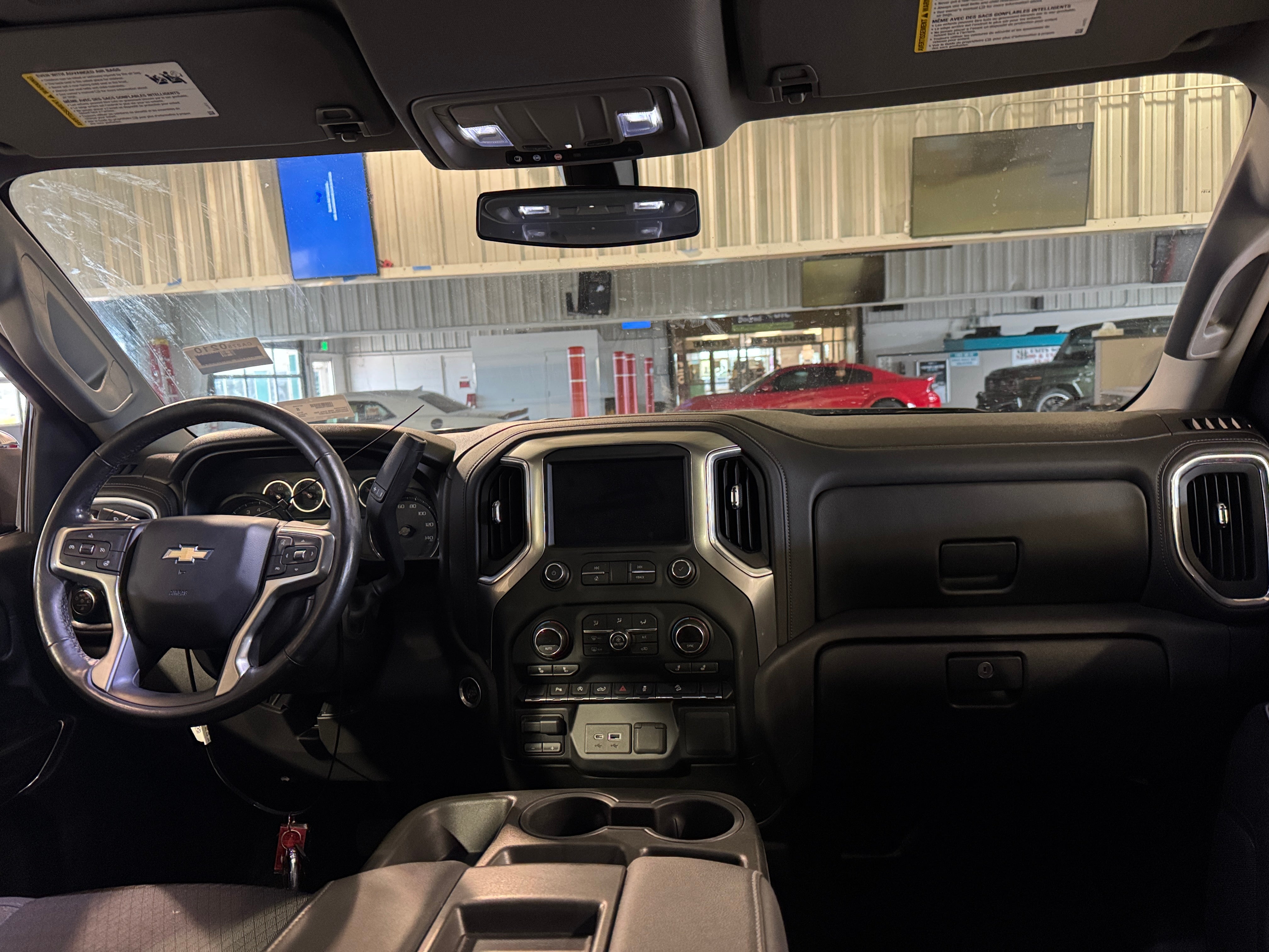 2020 Chevrolet Silverado 1500 LT 3
