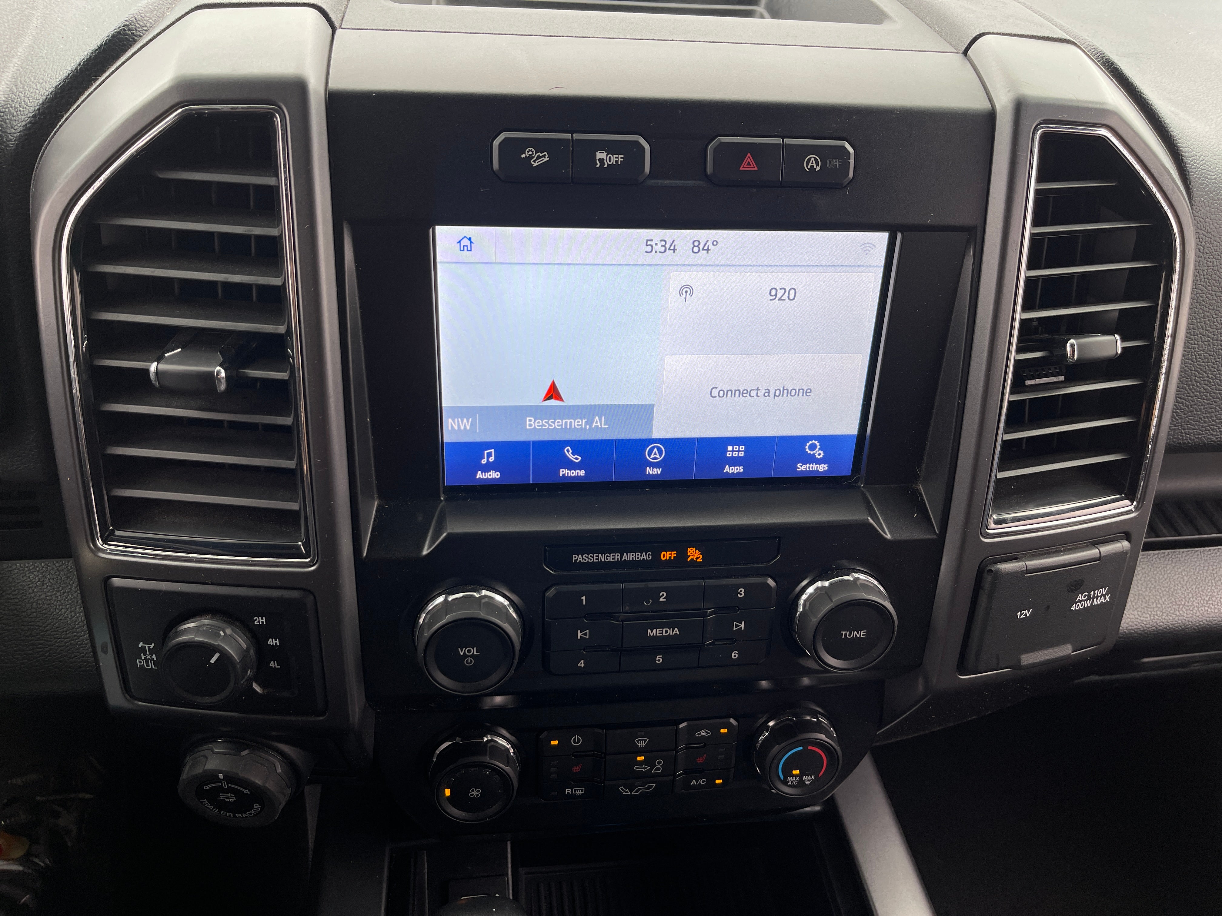 2020 Ford Econoline E-150 4
