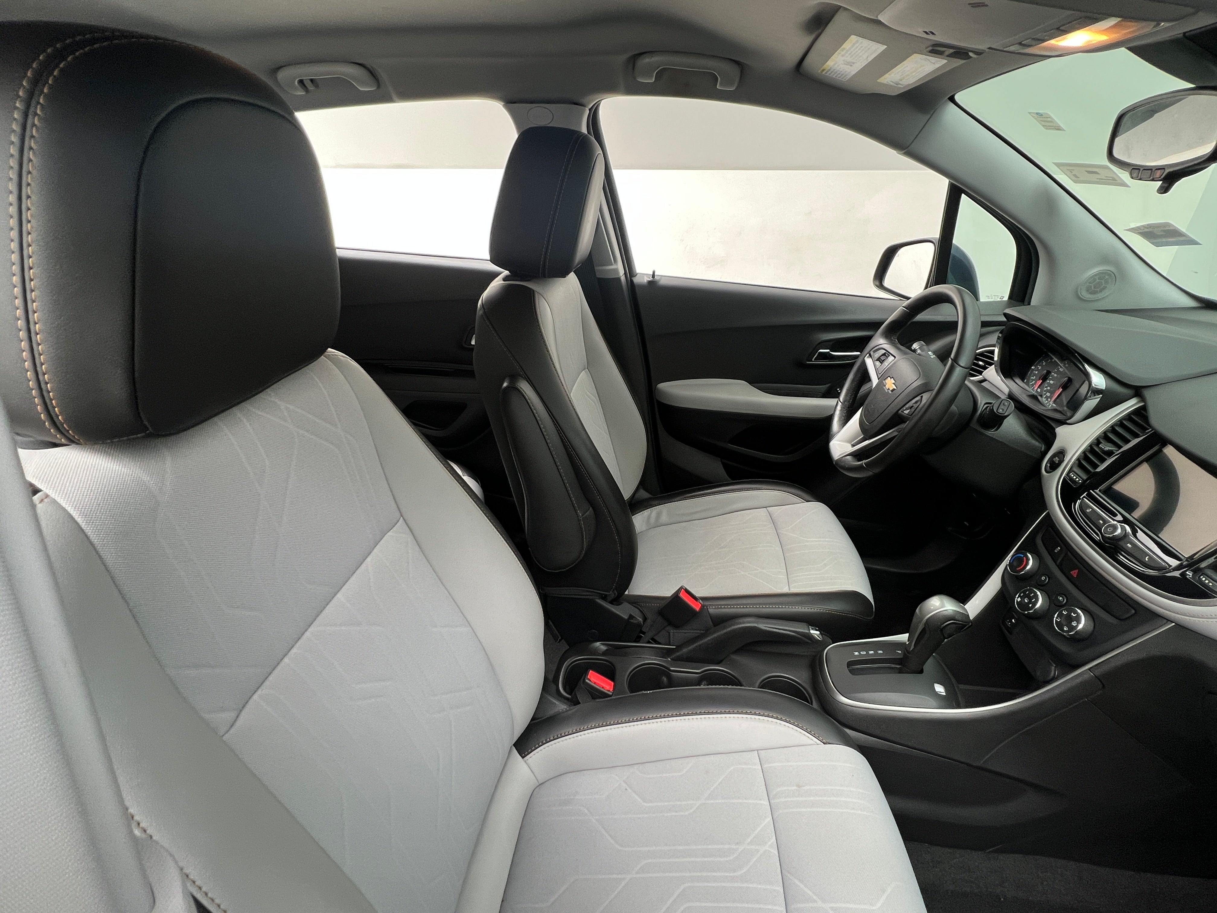 2018 Chevrolet Trax LT 2