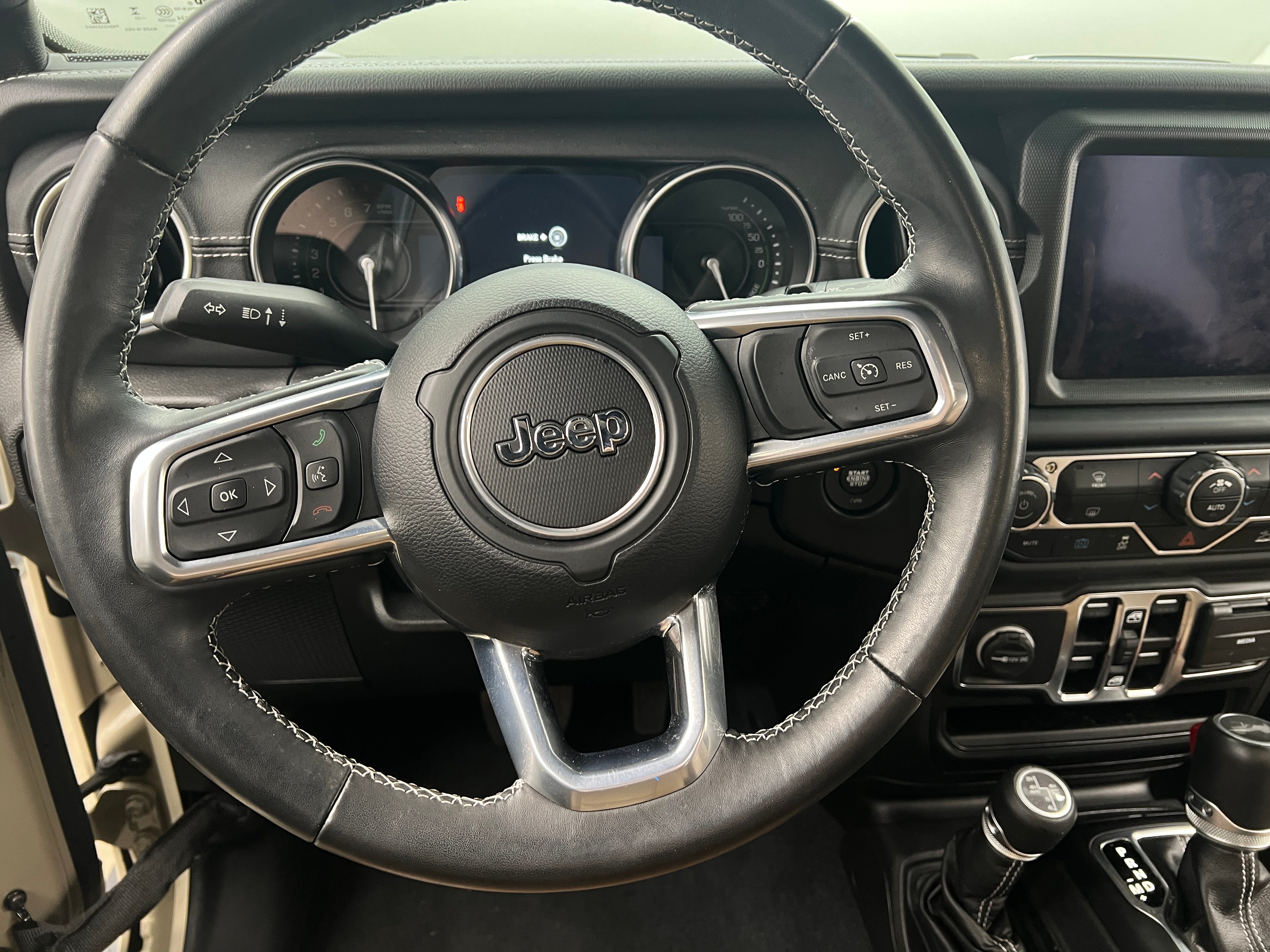 2022 Jeep Wrangler Unlimited Sahara 4xe 5