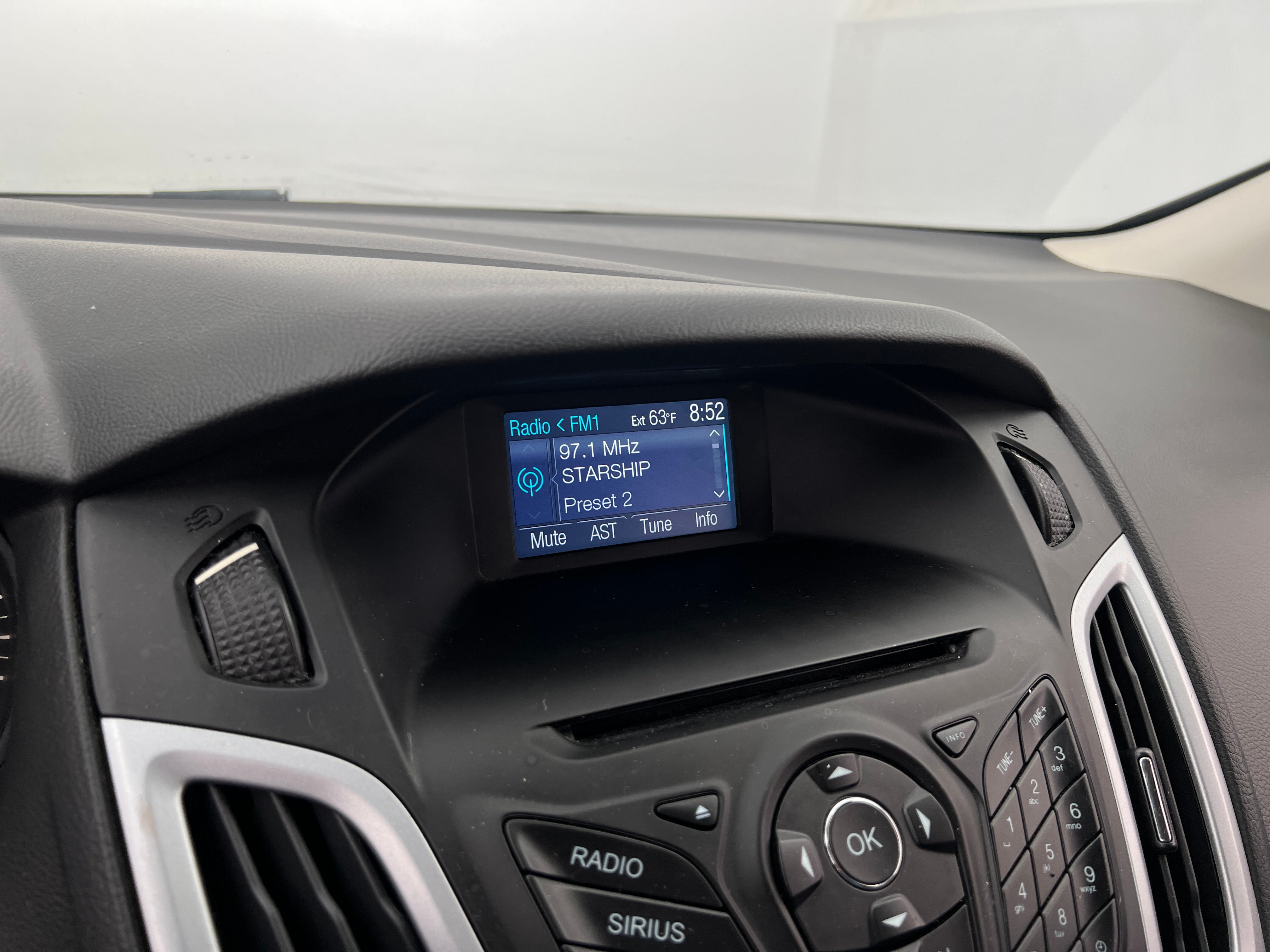 2014 Ford Focus SE 3