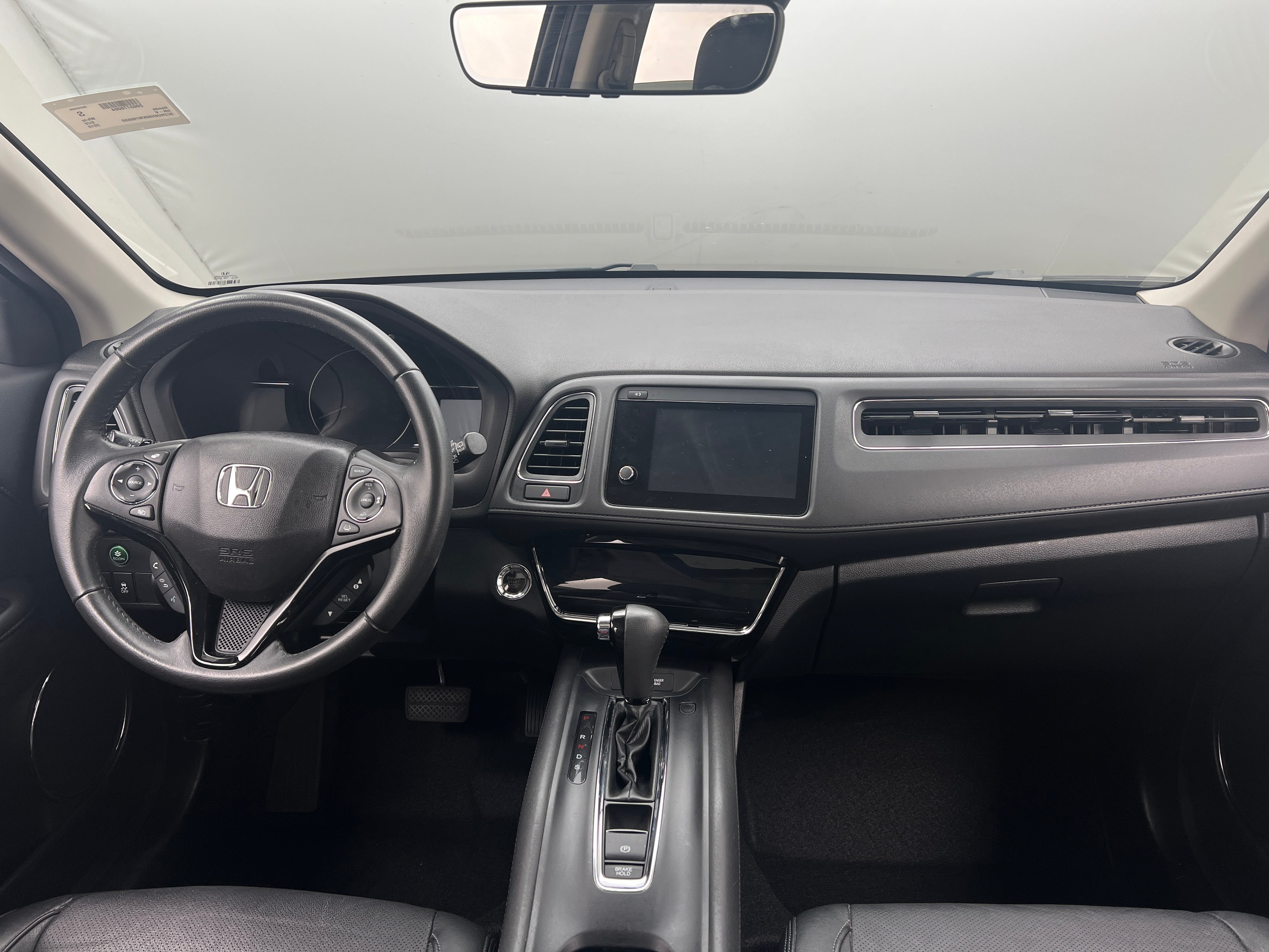 2019 Honda HR-V Touring 2