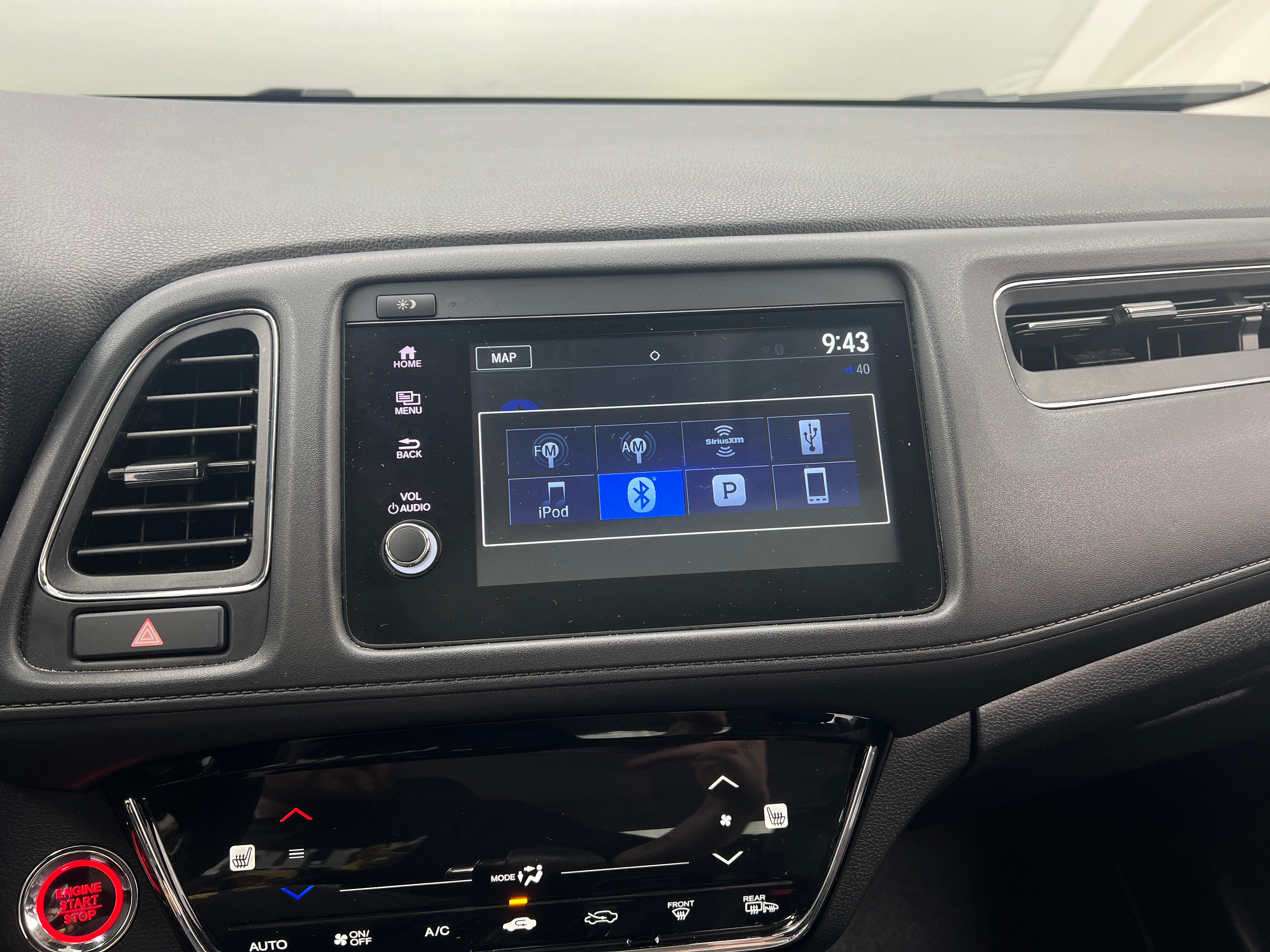 2019 Honda HR-V Touring 3