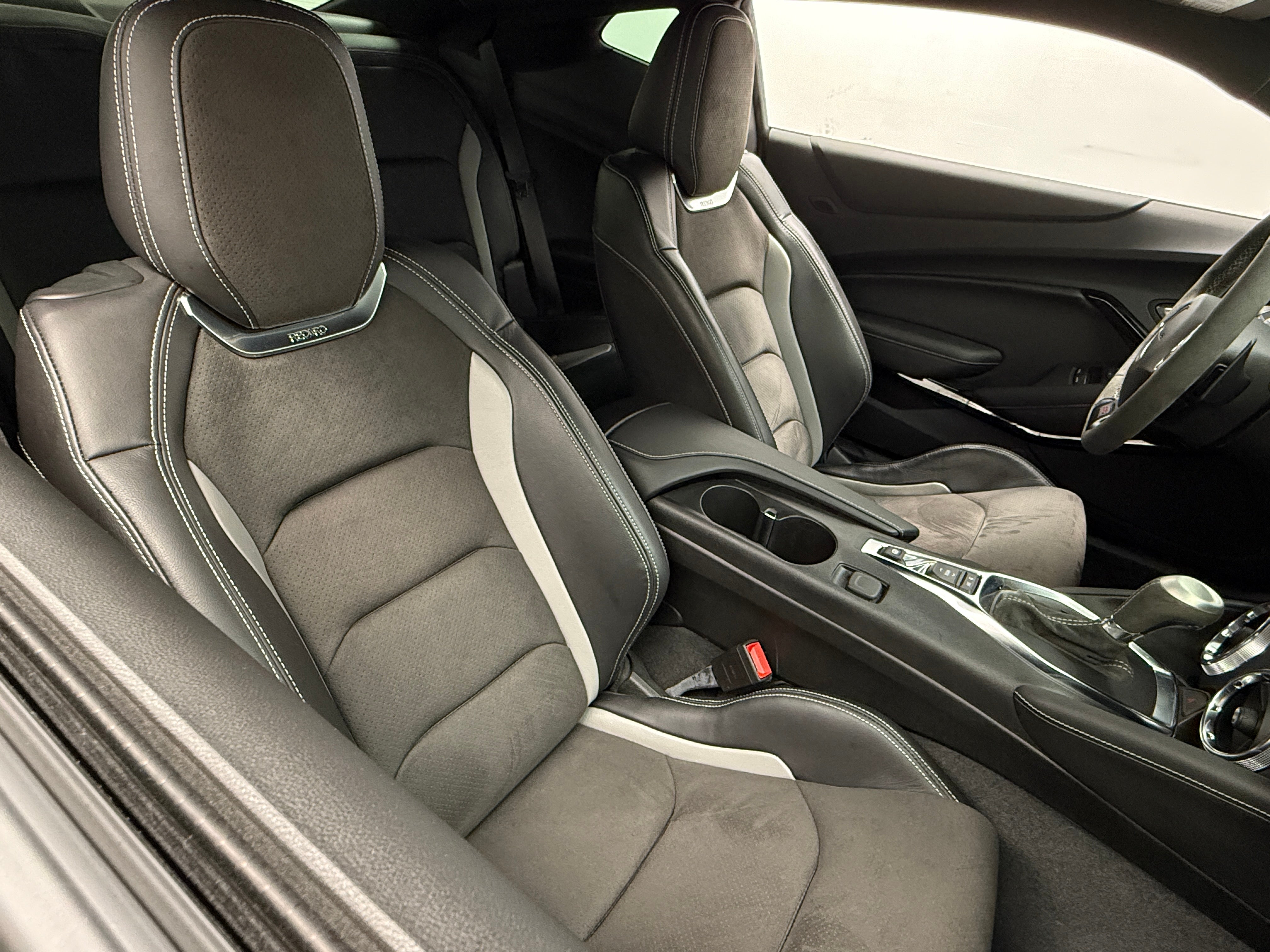 2022 Chevrolet Camaro SS 2