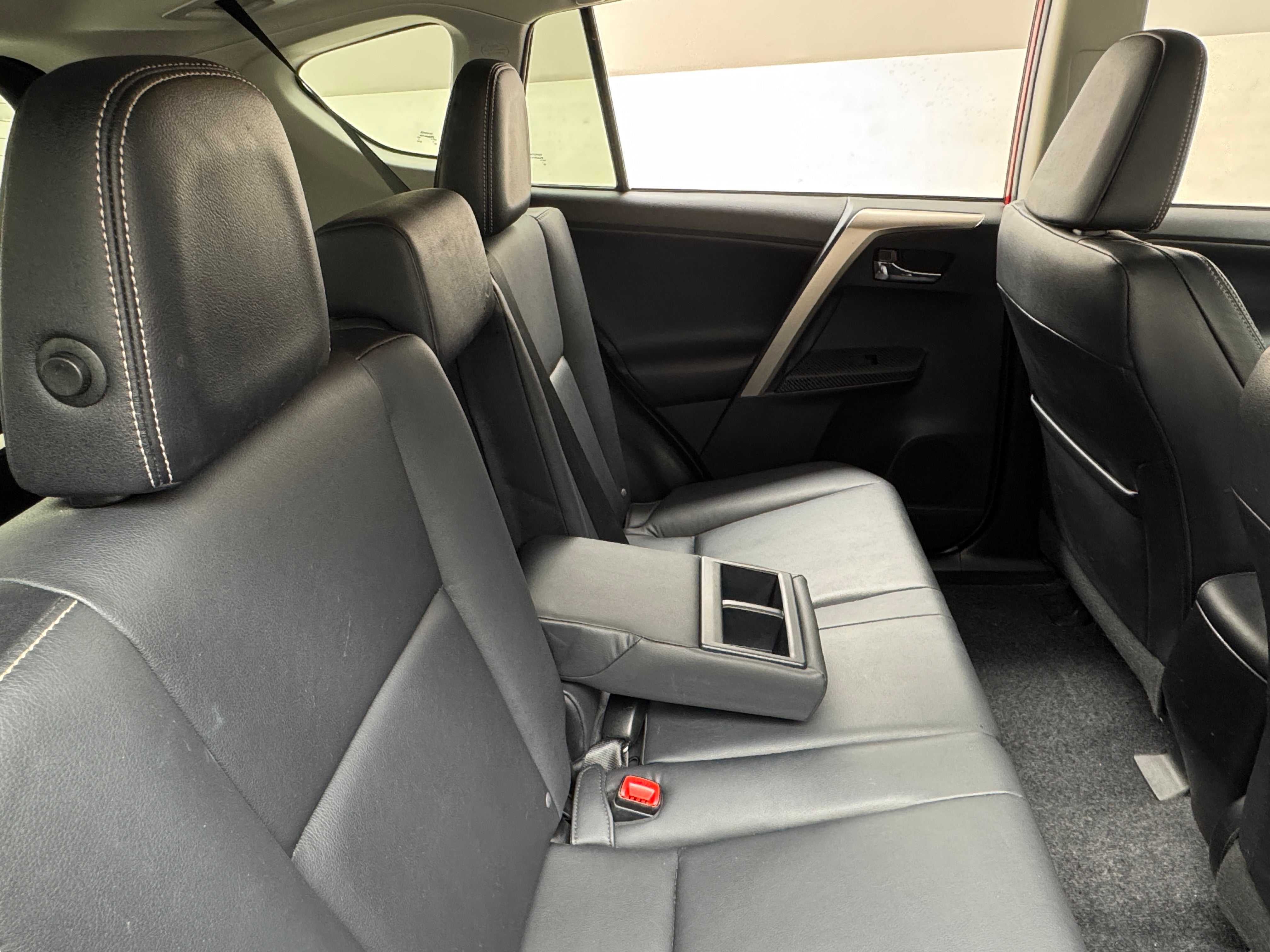 2013 Toyota RAV4 Limited 6