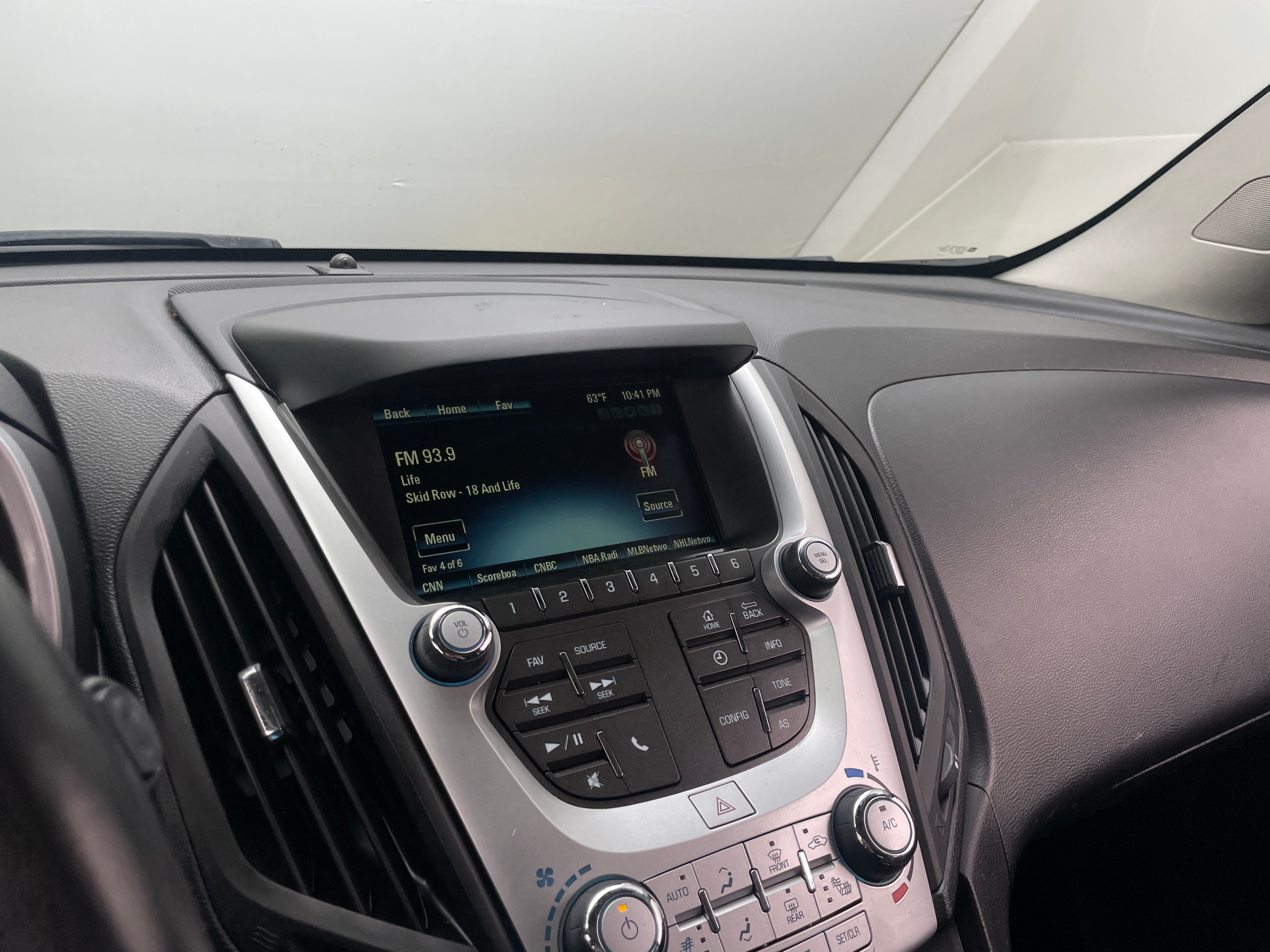 2017 Chevrolet Equinox LT 4