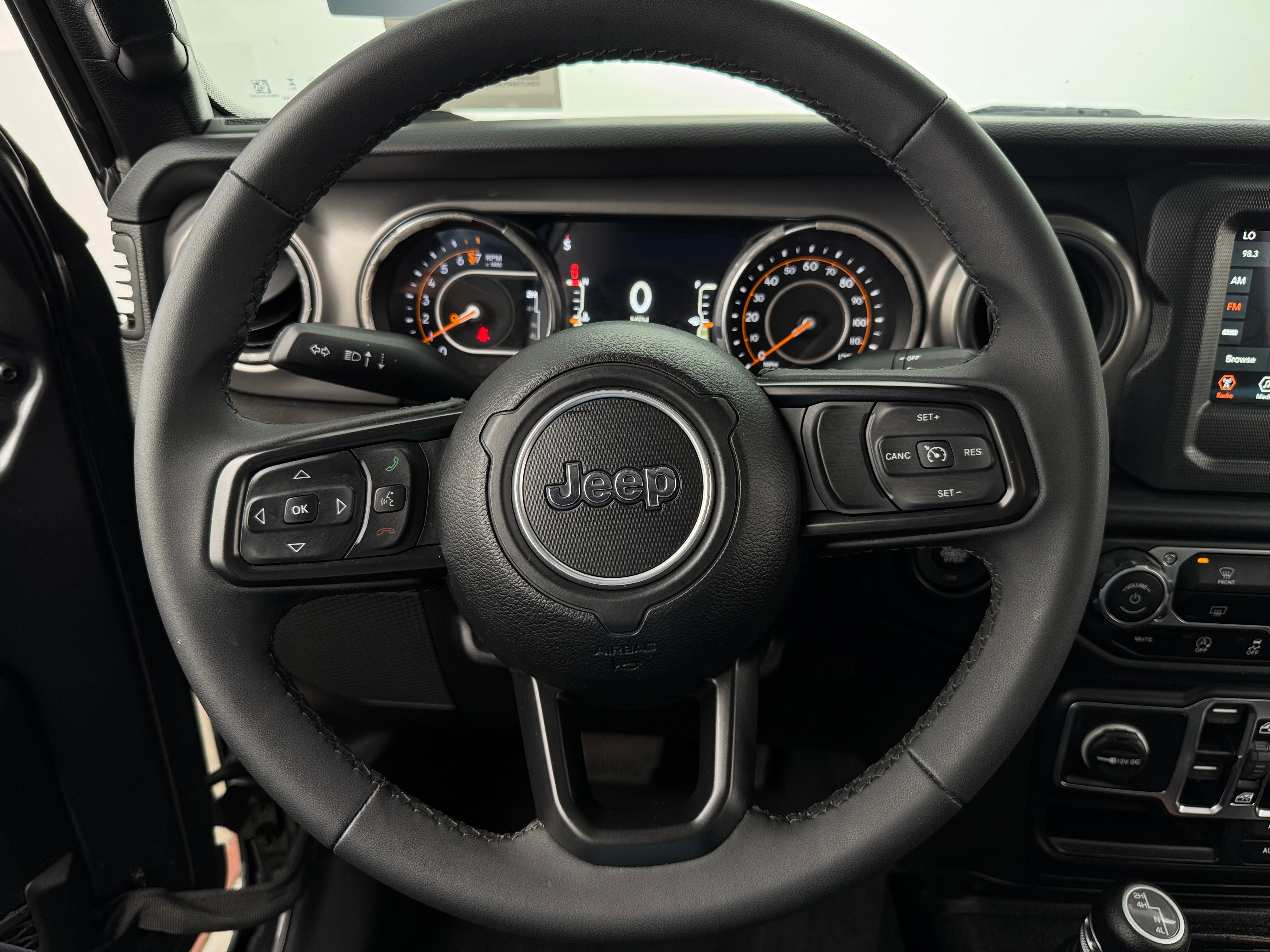 2023 Jeep Gladiator Sport S 5