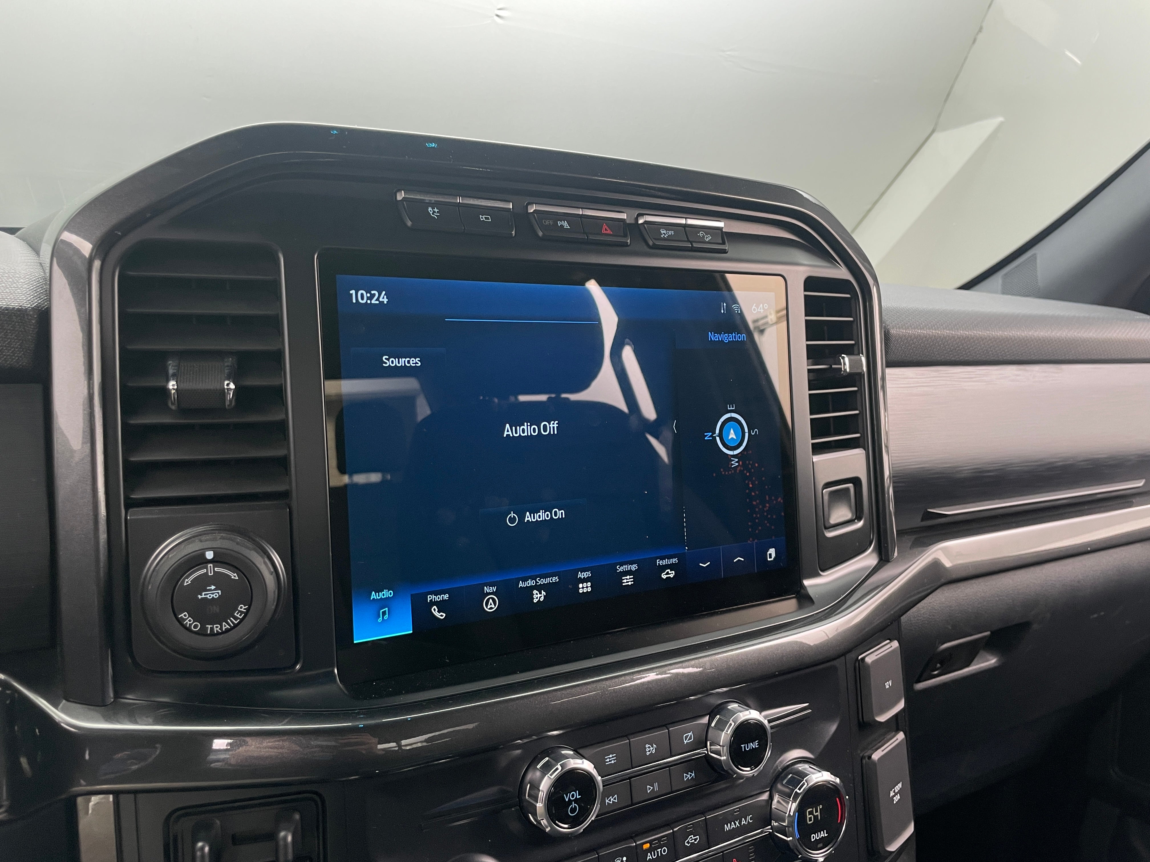2021 Ford Econoline E-150 4