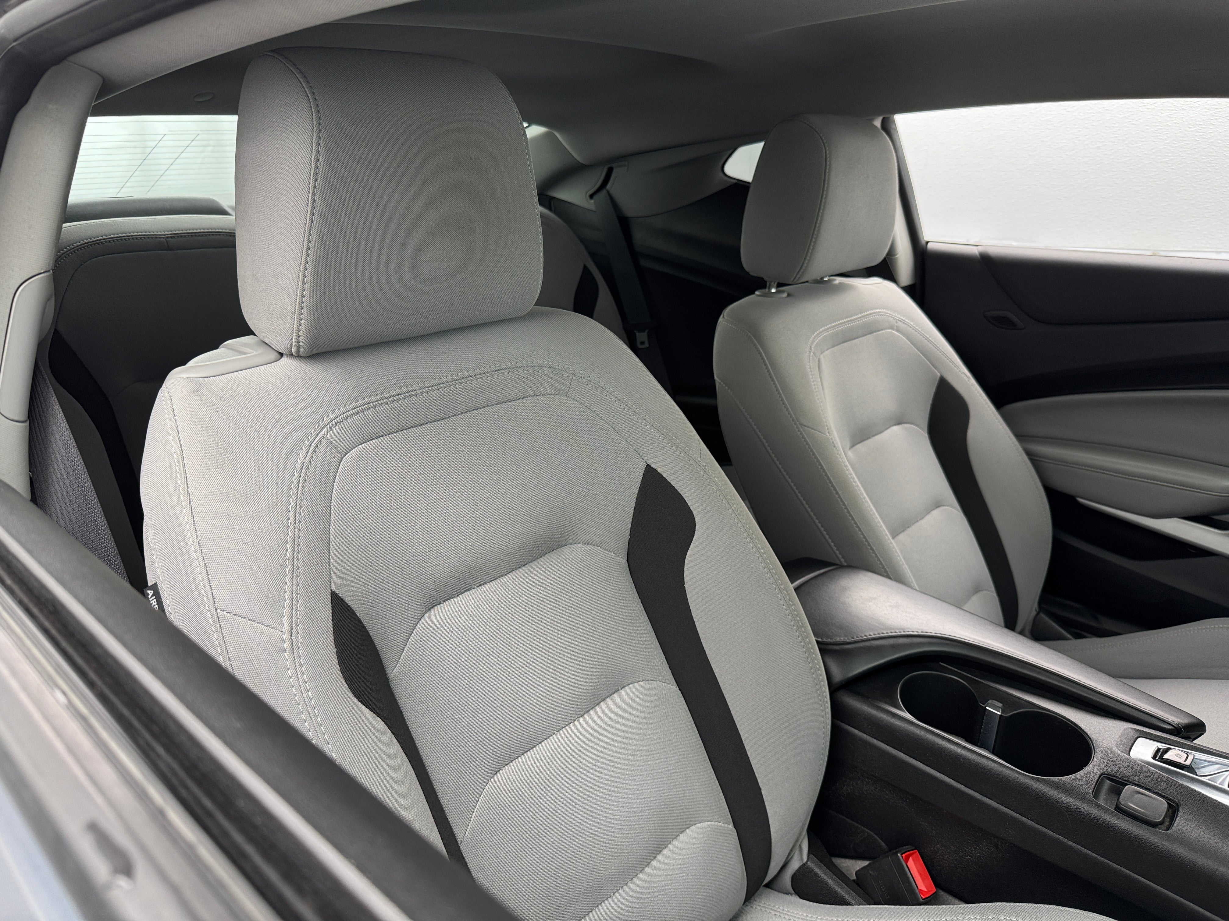 2021 Chevrolet Camaro LT 2