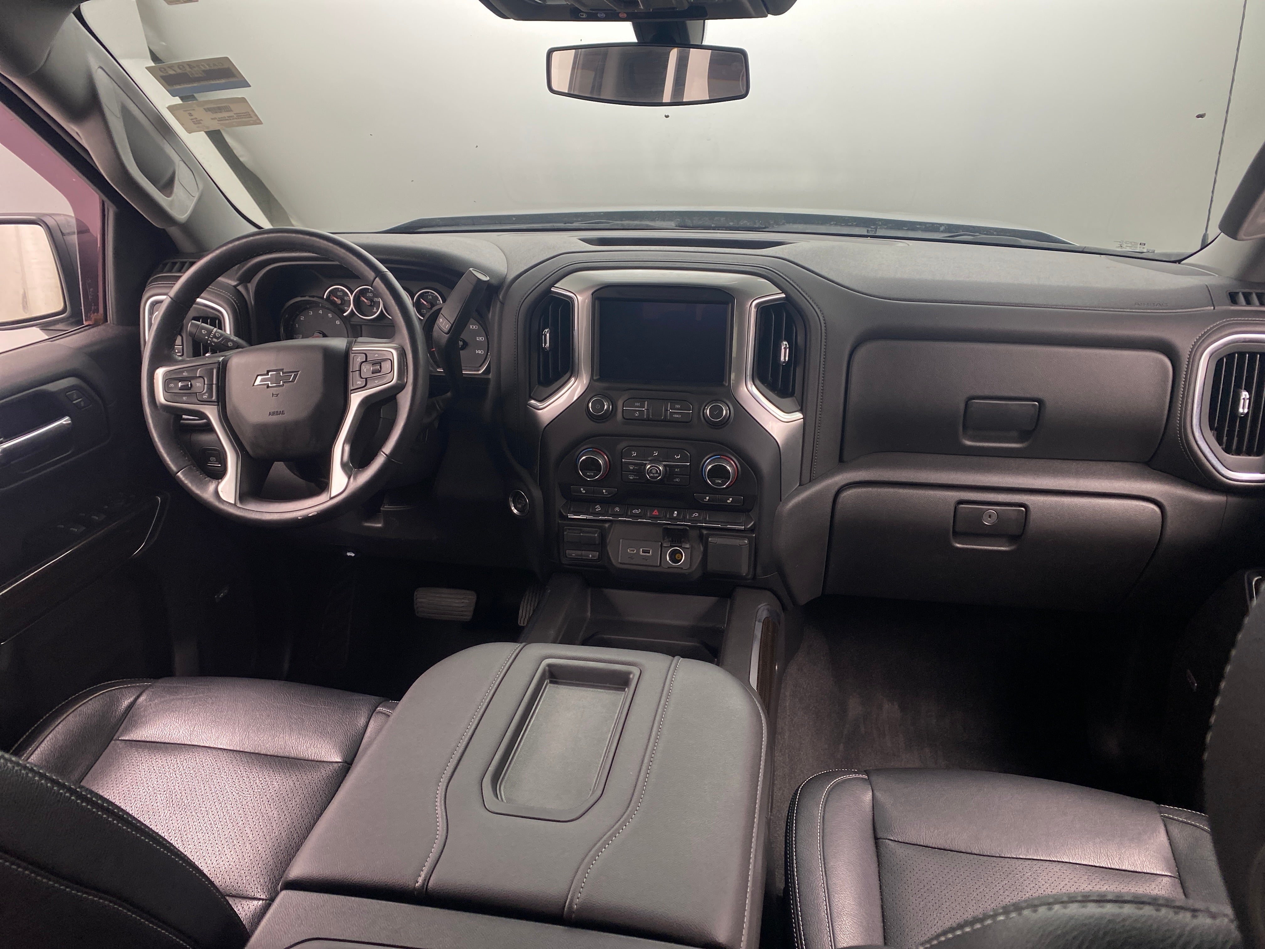 2020 Chevrolet Silverado 1500 RST 3
