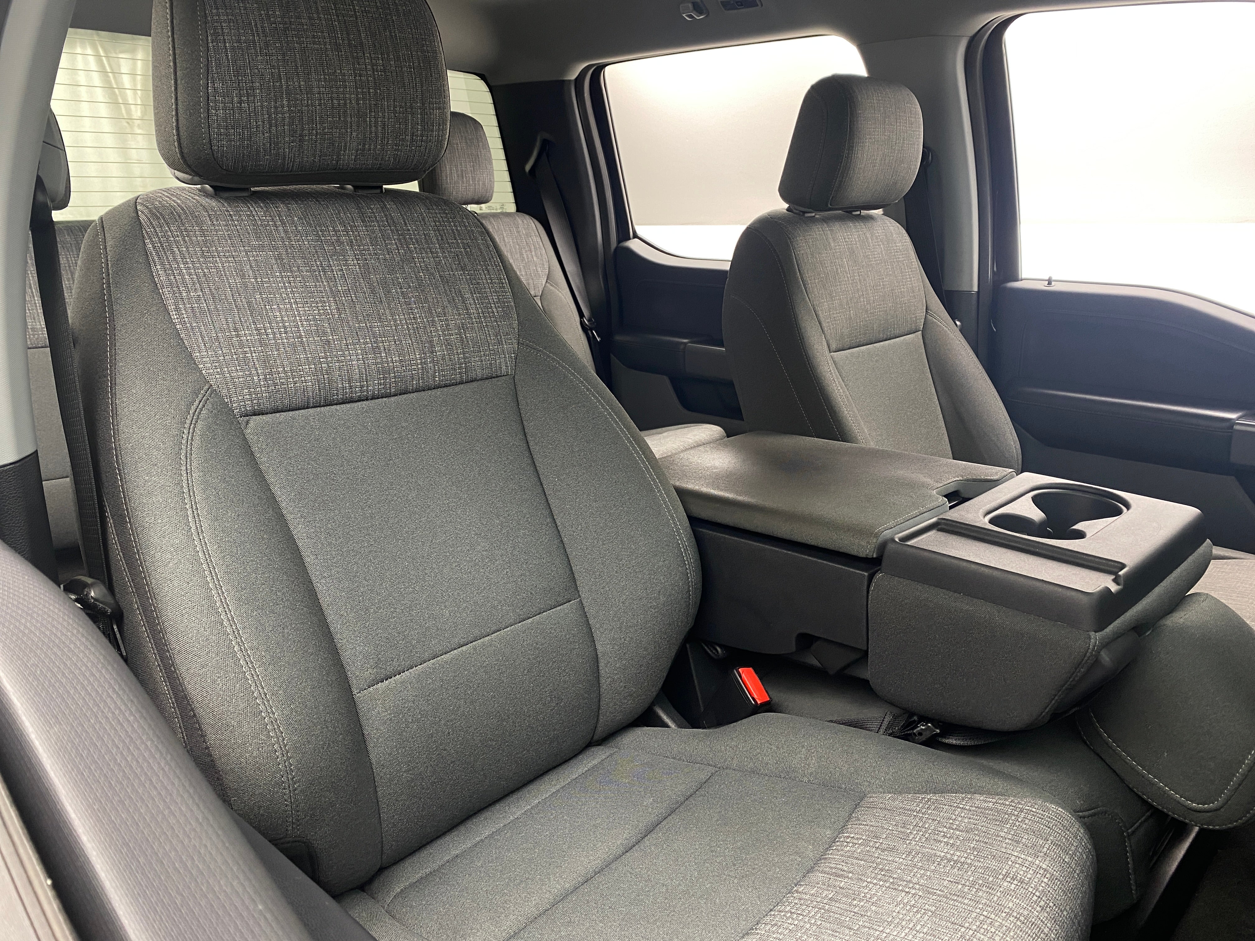 2021 Ford Econoline E-150 2