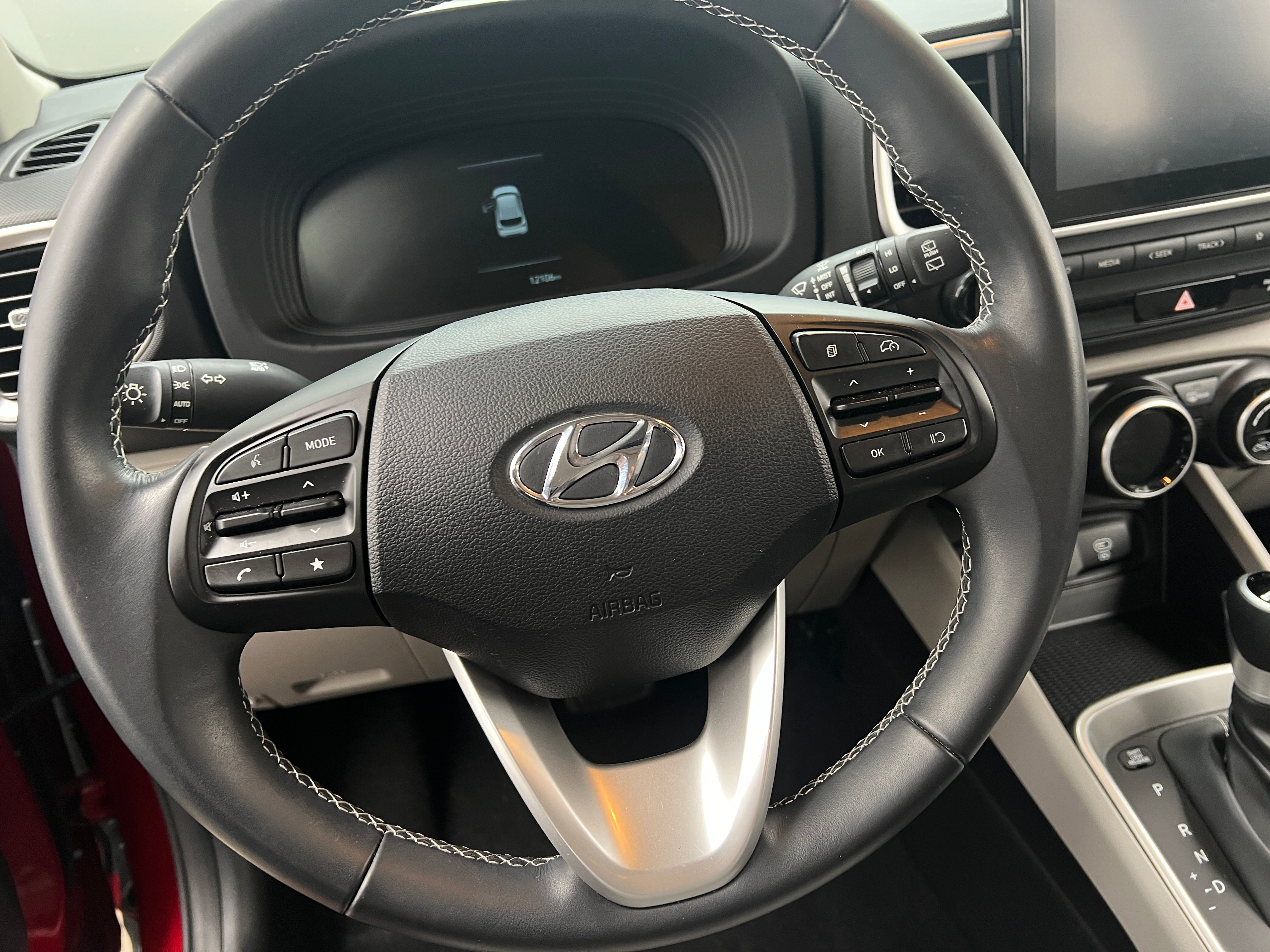 2024 Hyundai Venue SEL 5