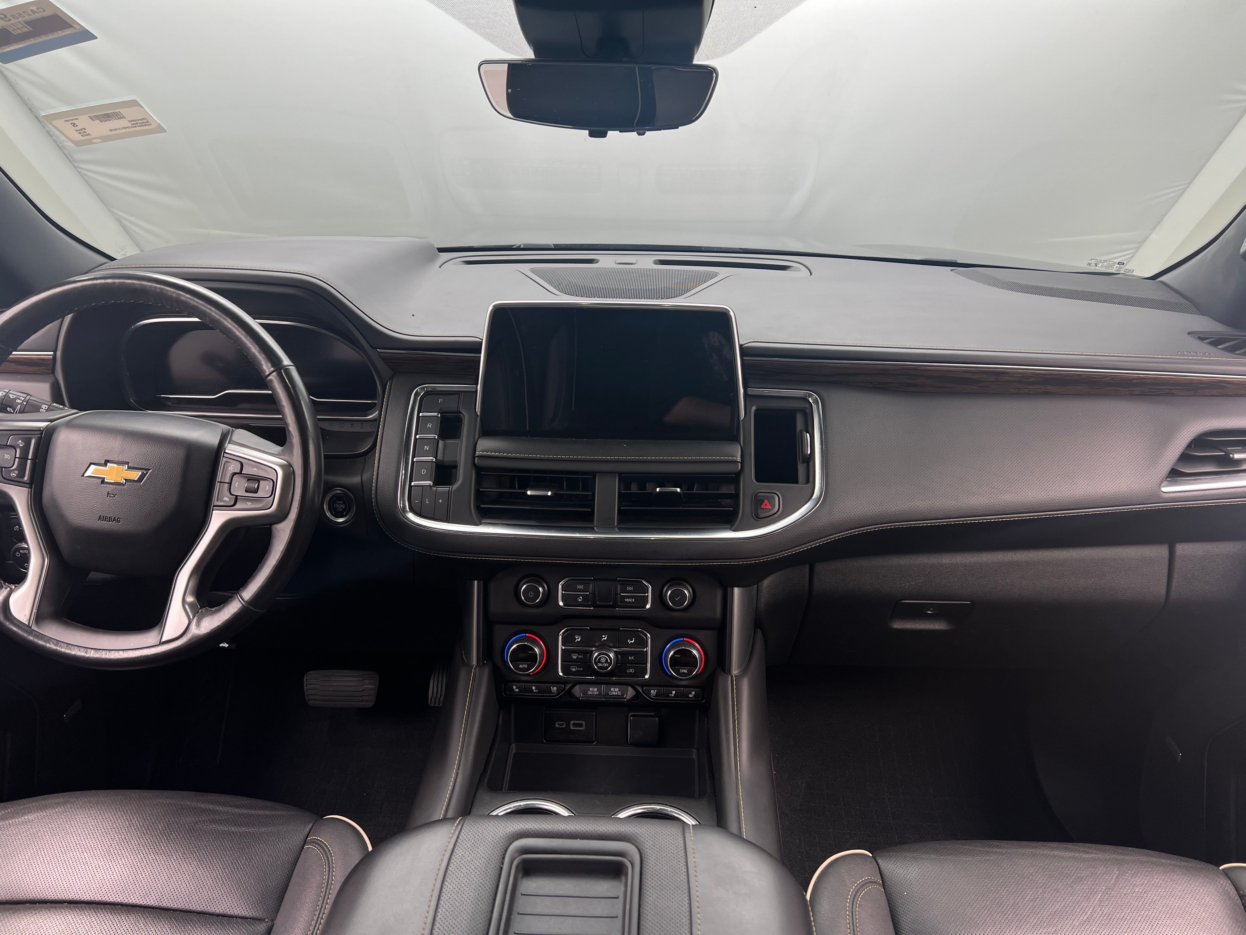 2023 Chevrolet Suburban Premier 2