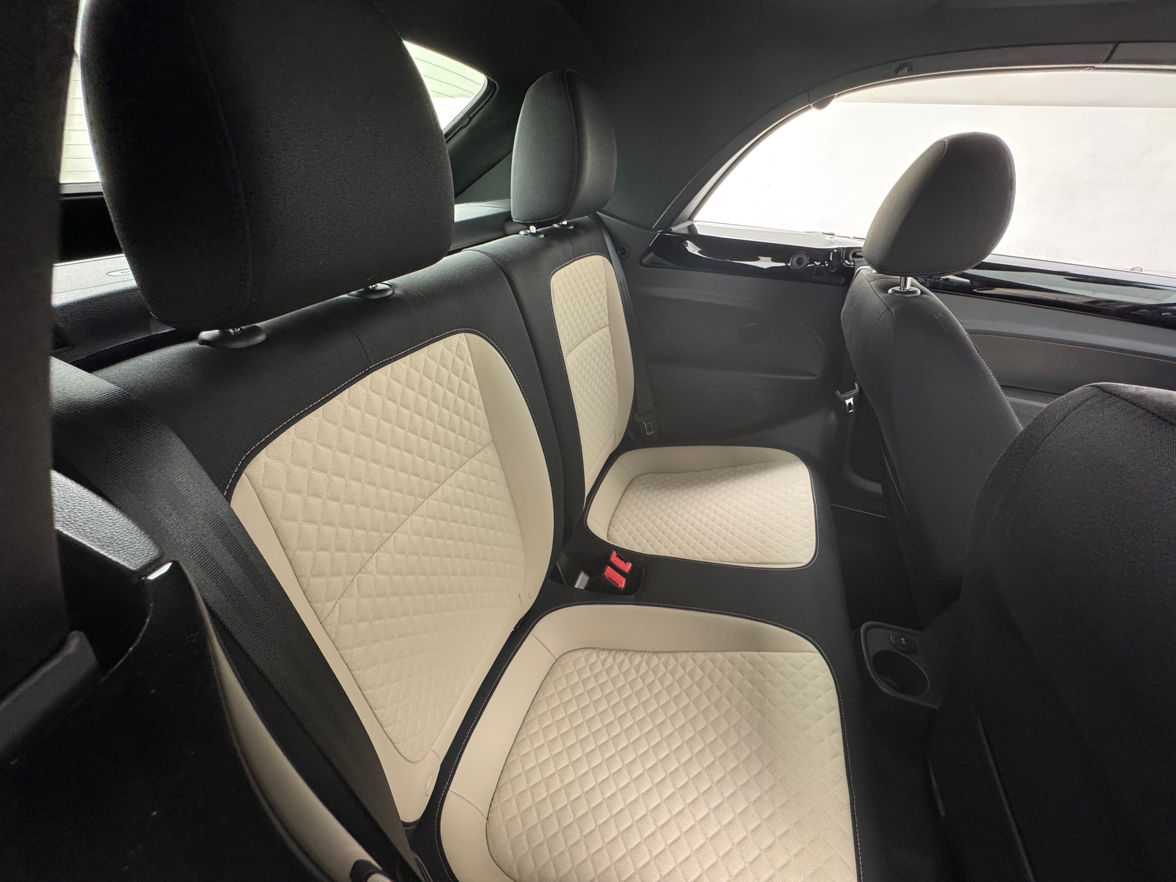 2019 Volkswagen Beetle Final Edition SE 5