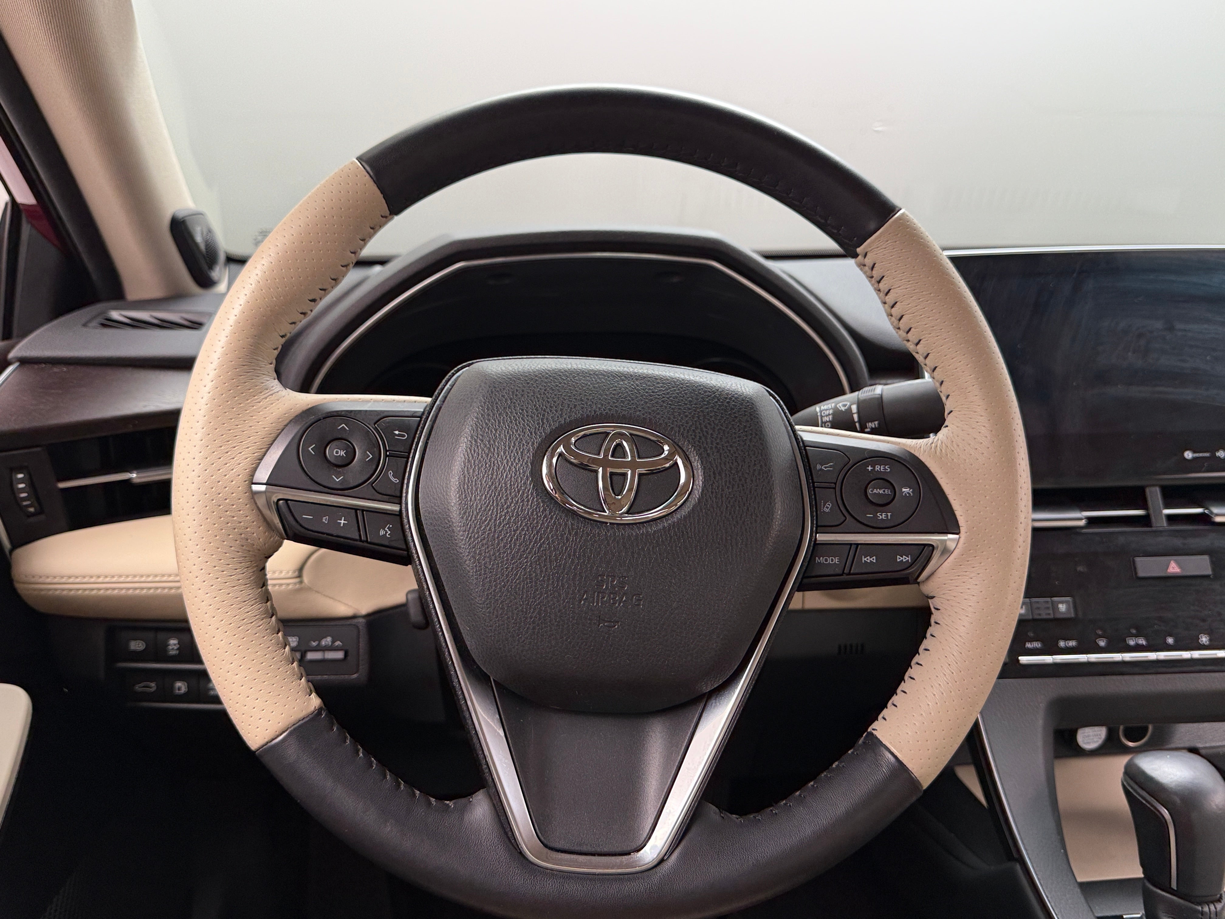 2020 Toyota Avalon Limited 4