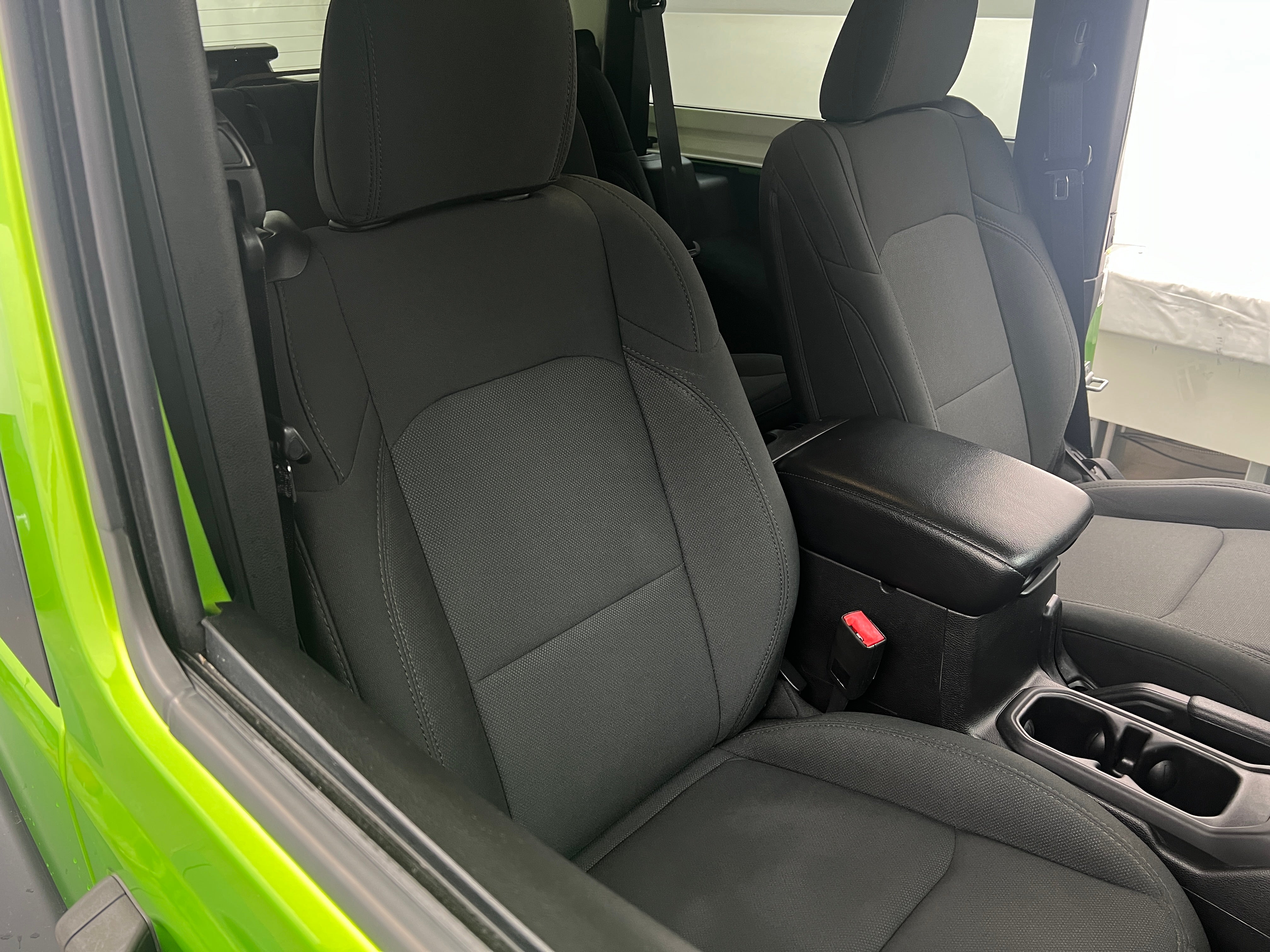 2019 Jeep Wrangler Sport S 2