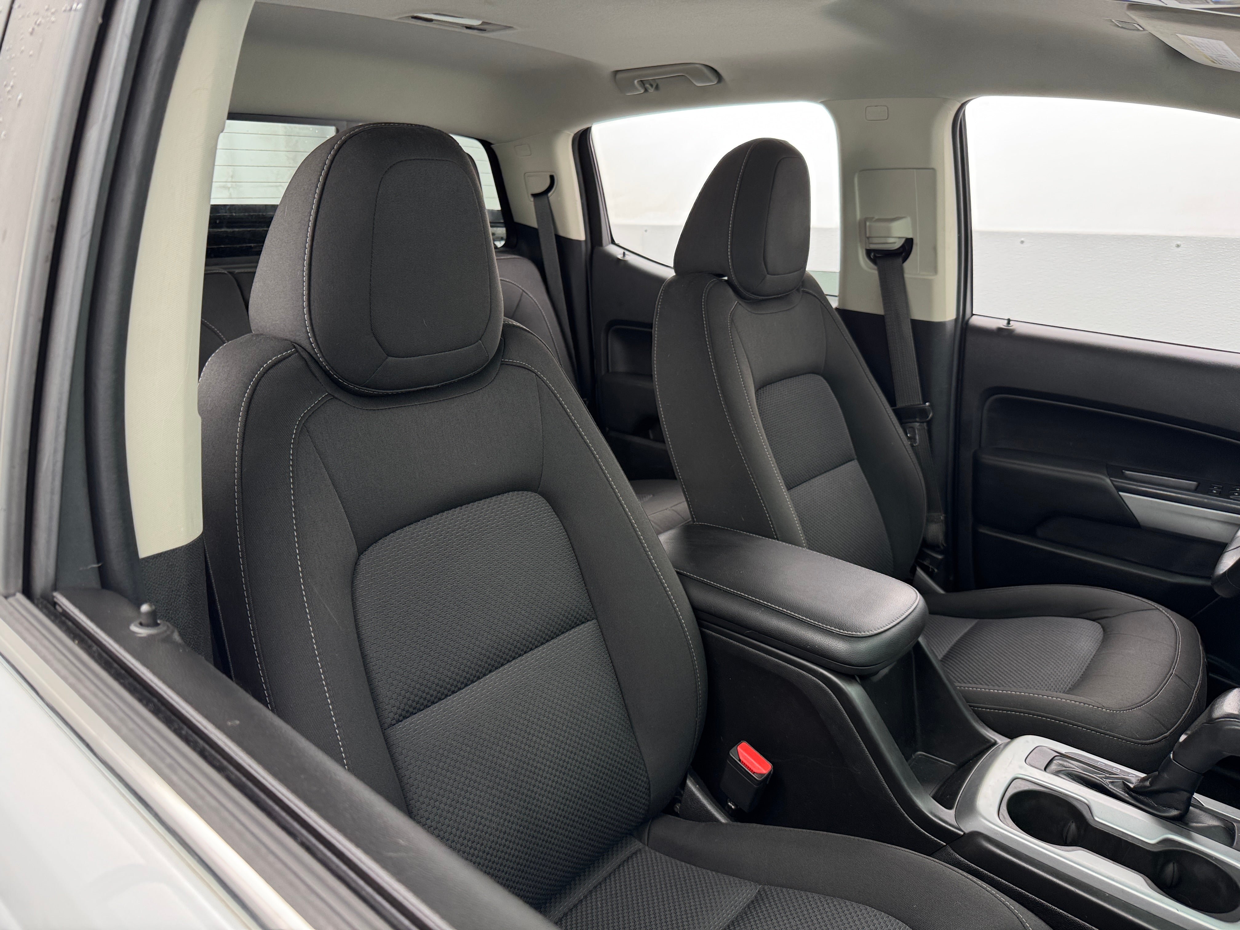 2018 Chevrolet Colorado LT 2