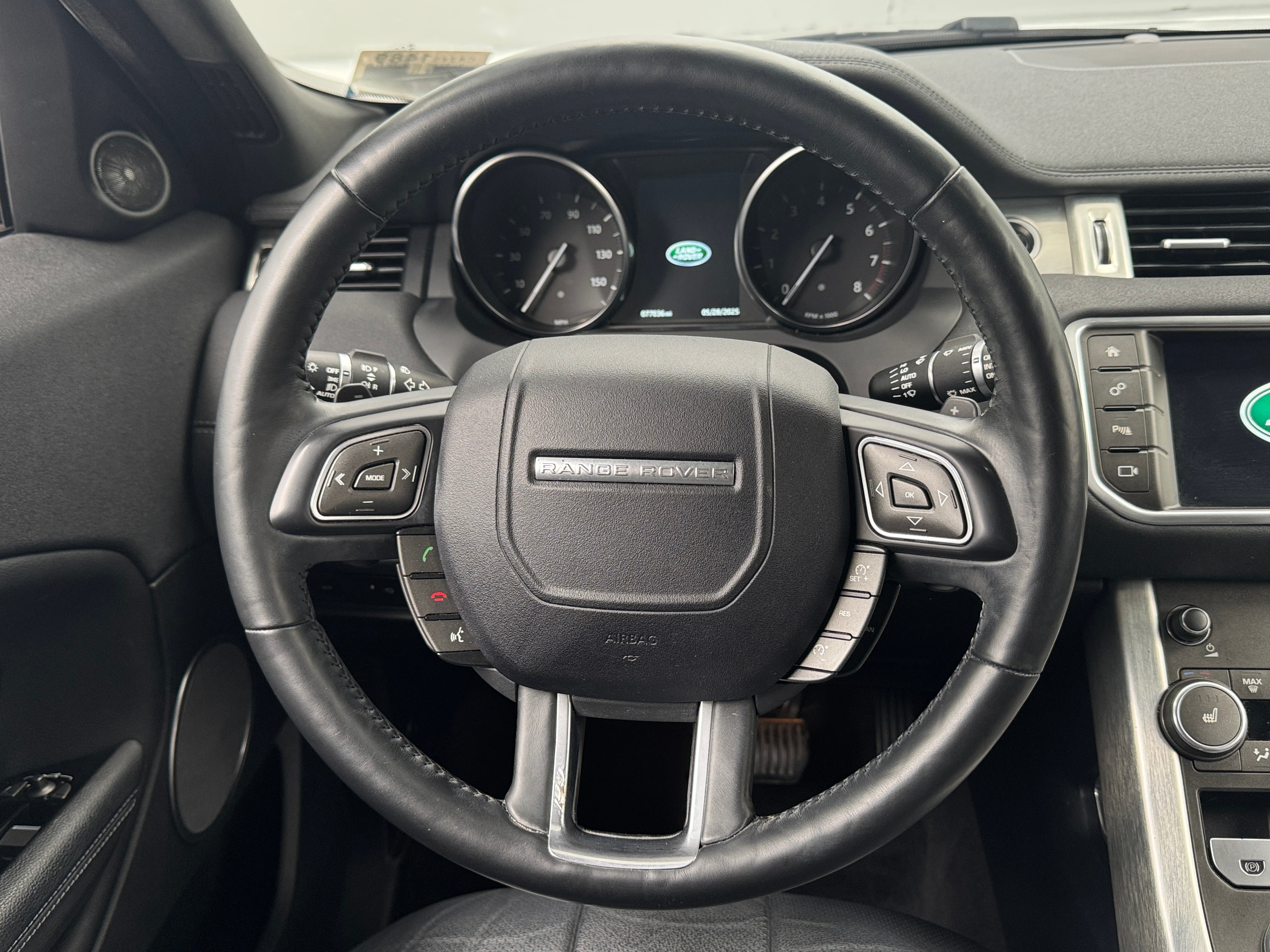 2017 Land Rover Range Rover Evoque SE 4