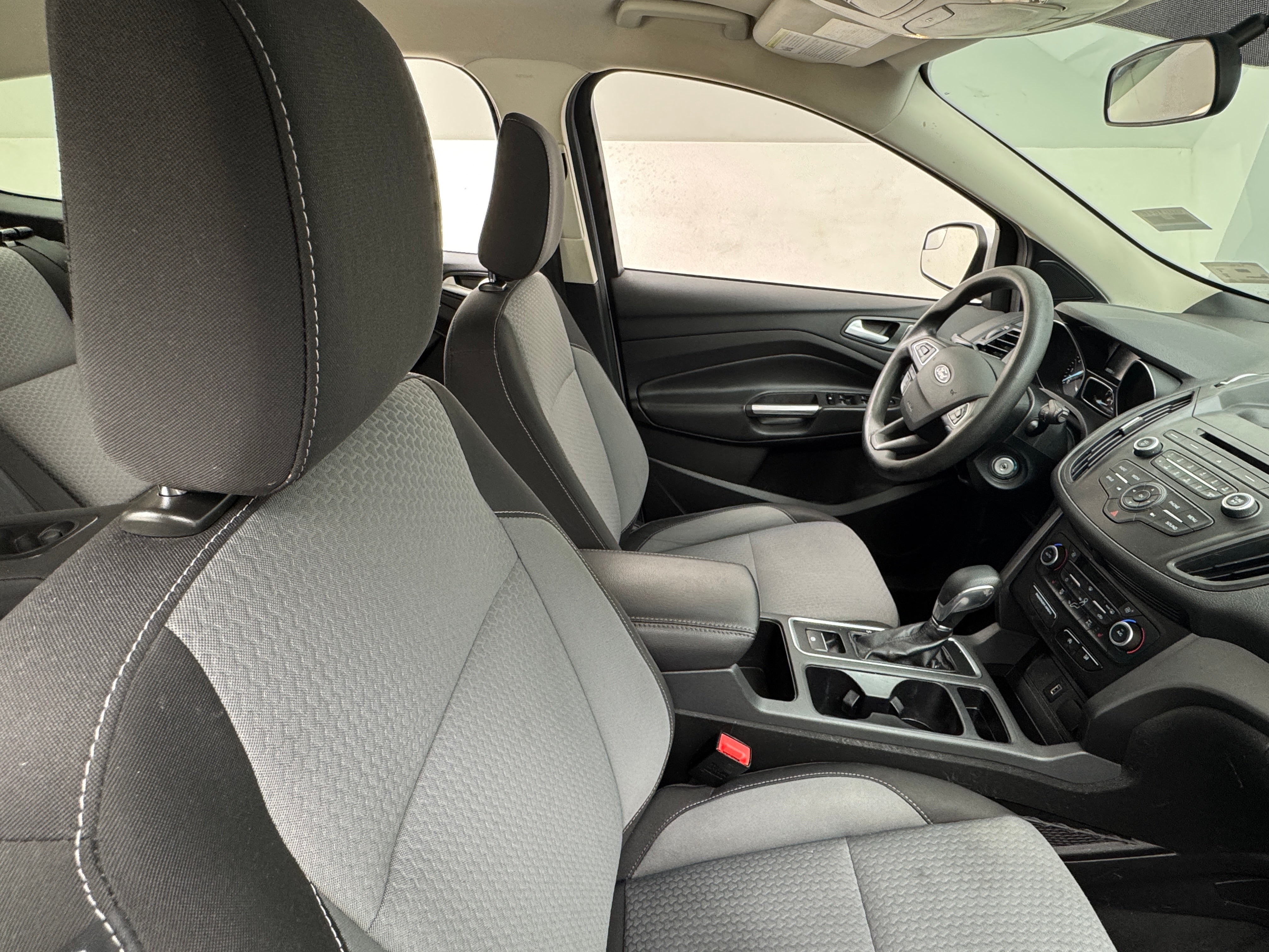 2018 Ford Escape SE 2