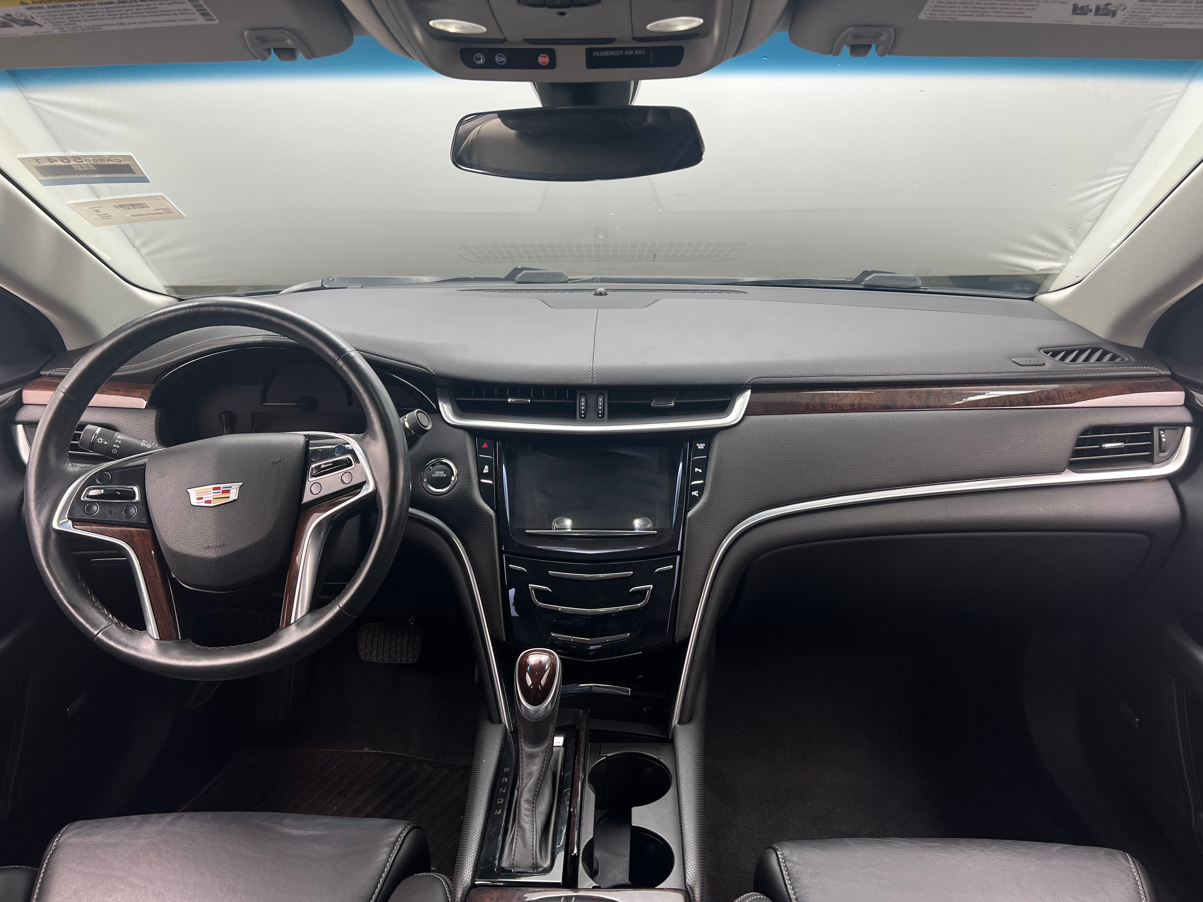 2016 Cadillac XTS Luxury 2