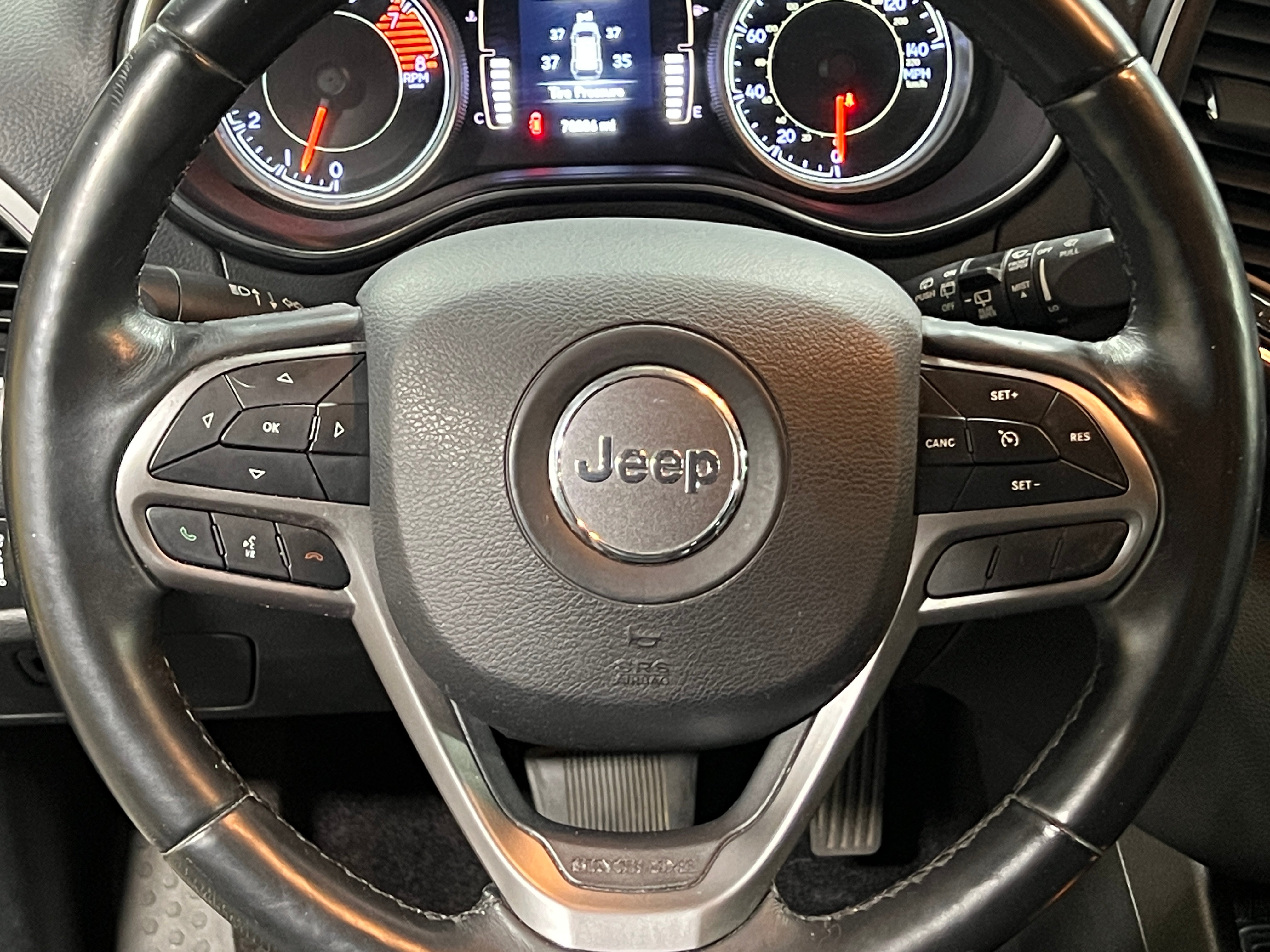2019 Jeep Cherokee Latitude 5