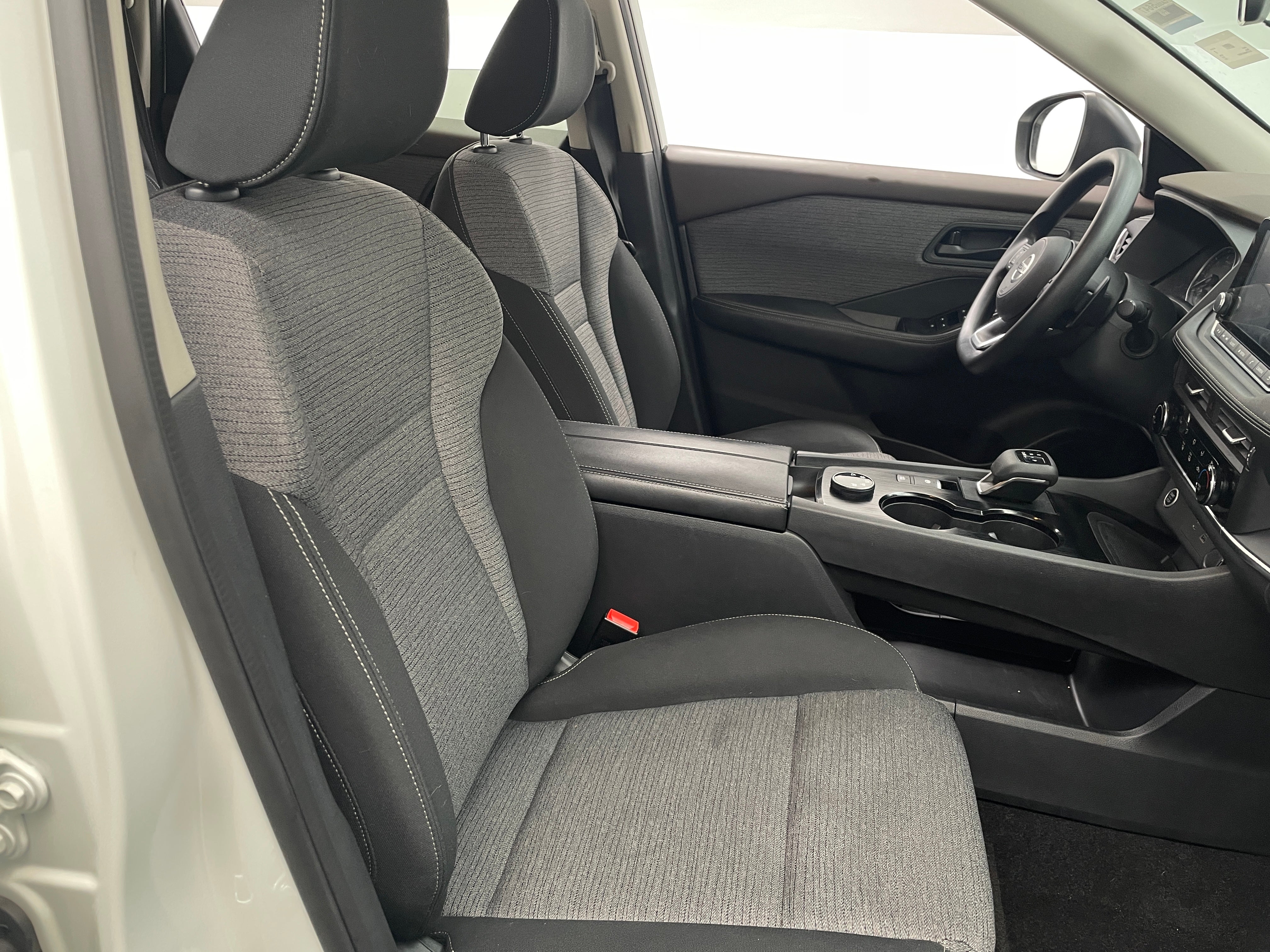 2021 Nissan Rogue S 2