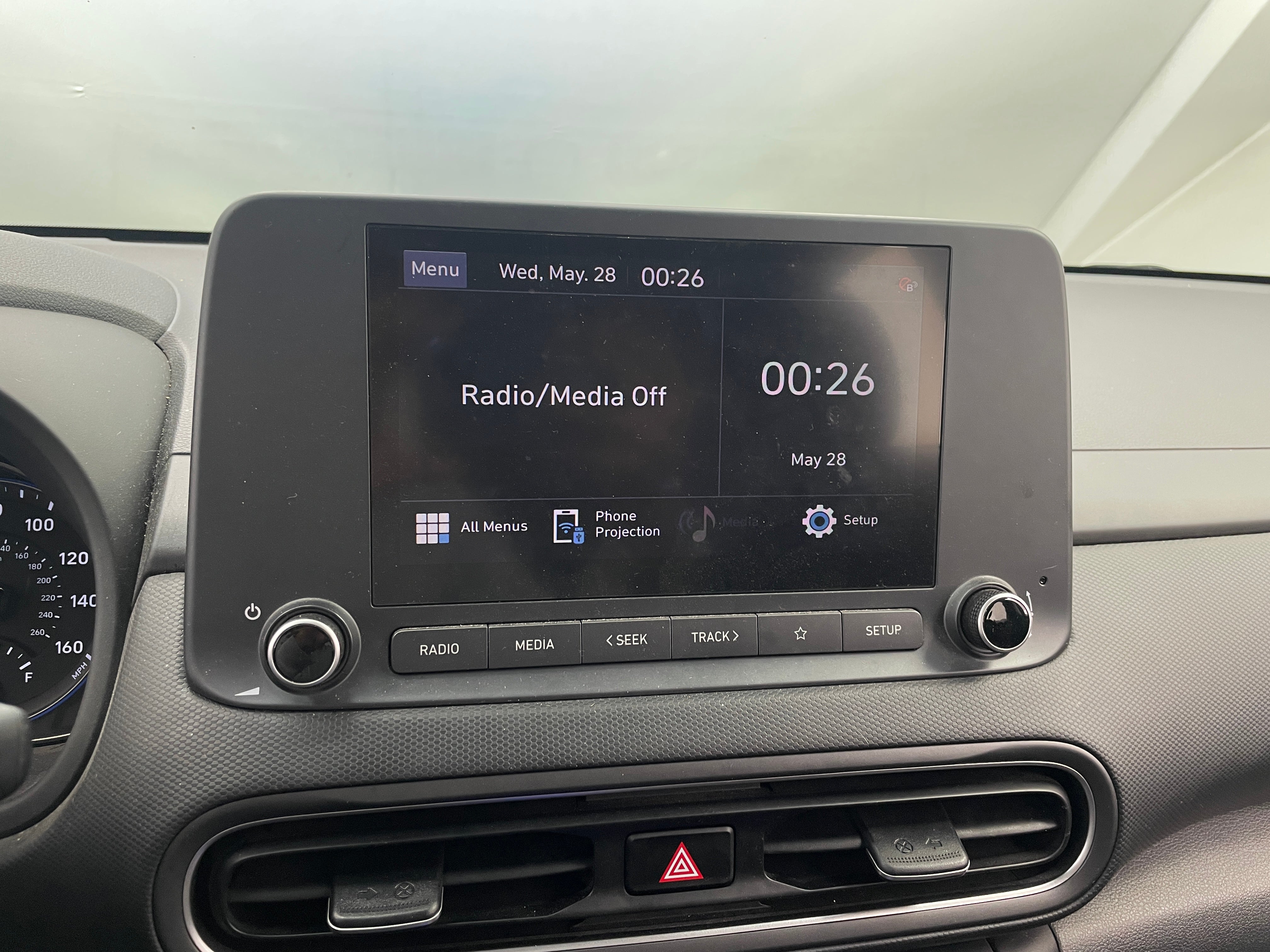 2022 Hyundai Kona SEL 4