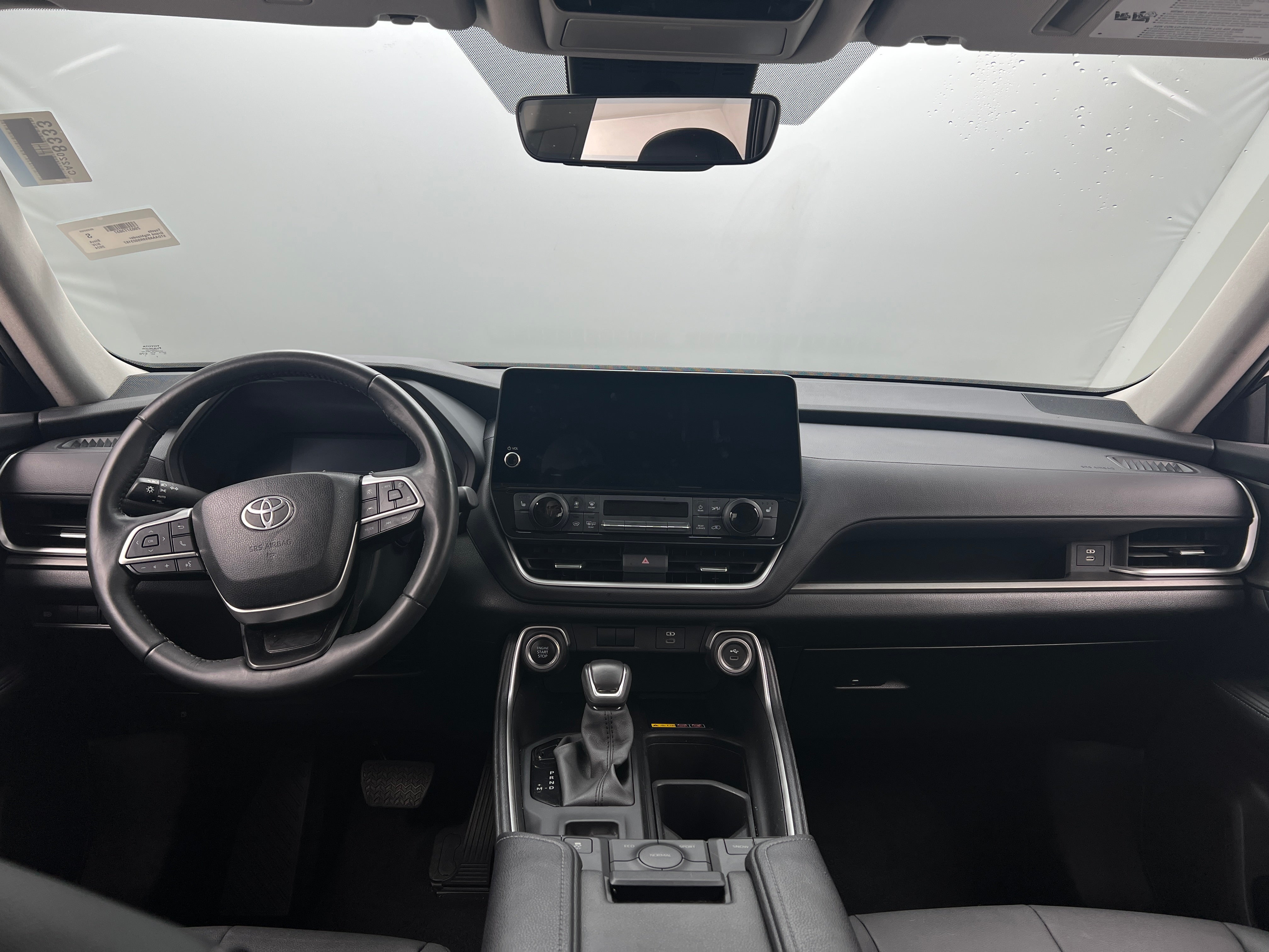 2024 Toyota Grand Highlander XLE 2